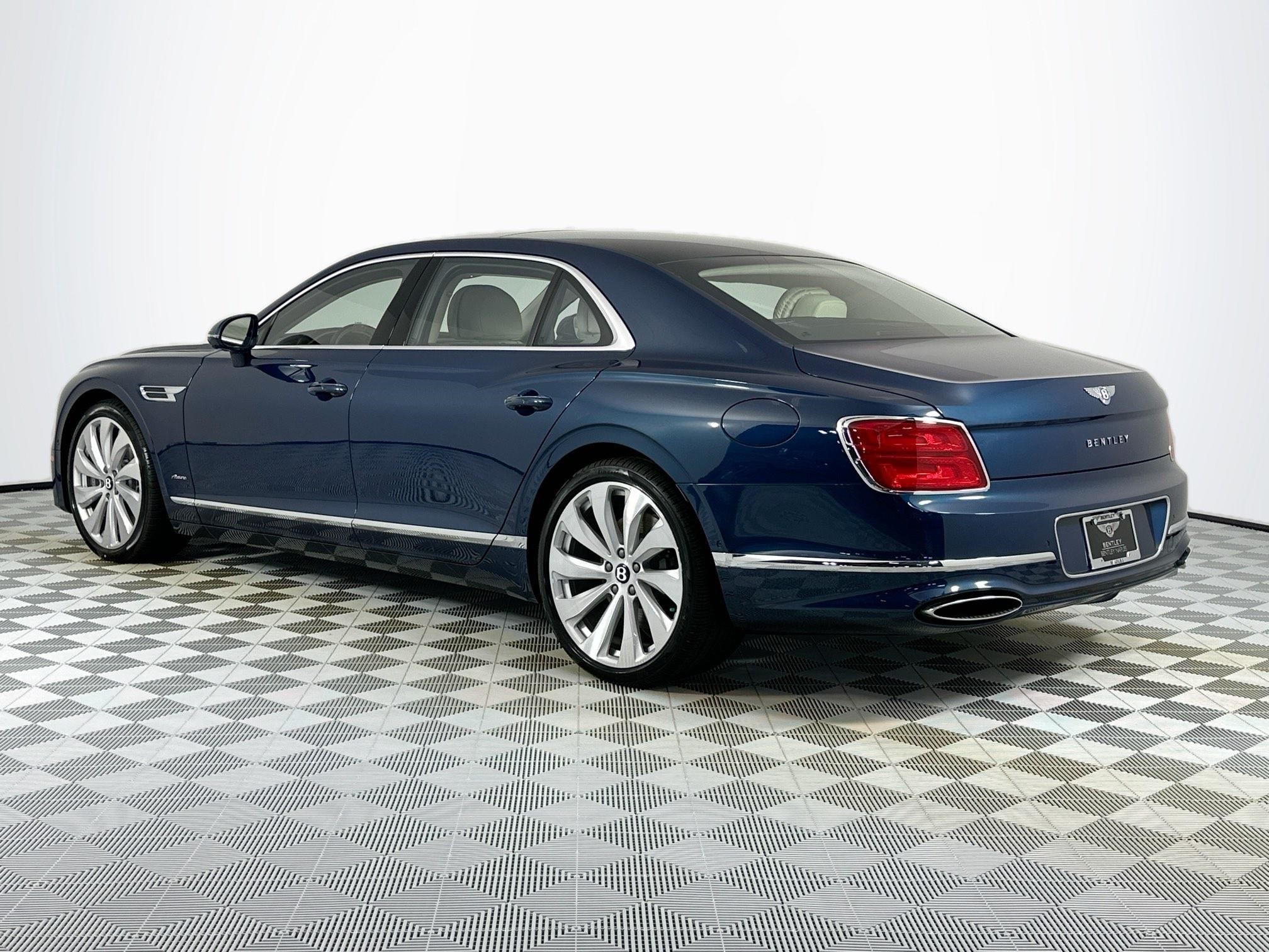 2026 Bentley Flying Spur Azure