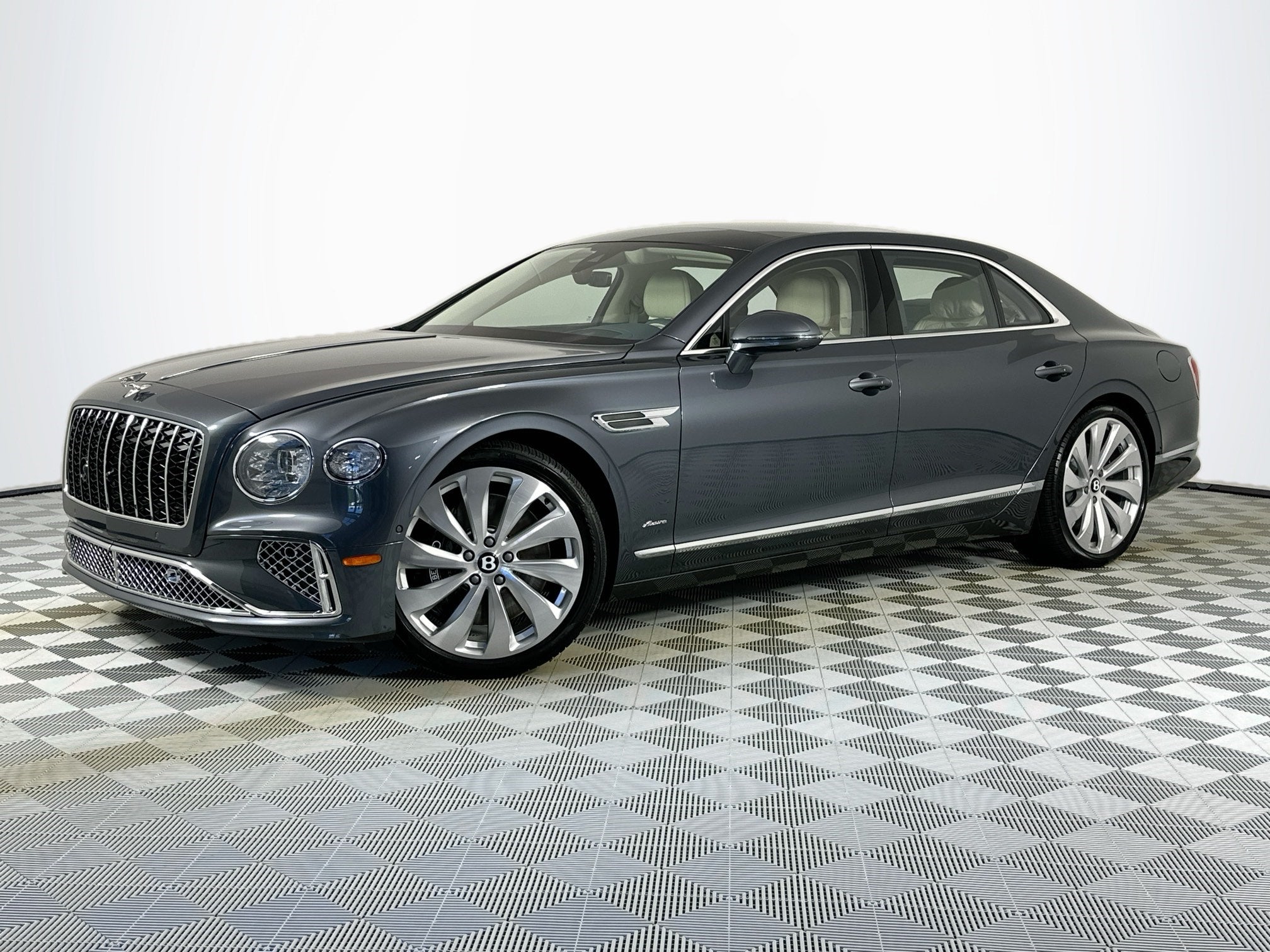 2026 Bentley Flying Spur Azure