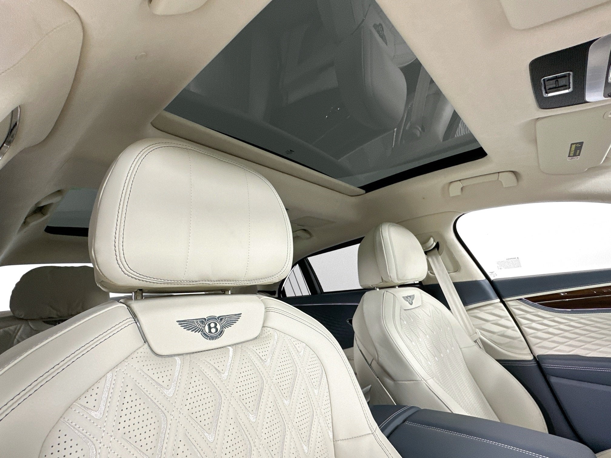 2026 Bentley Flying Spur Azure