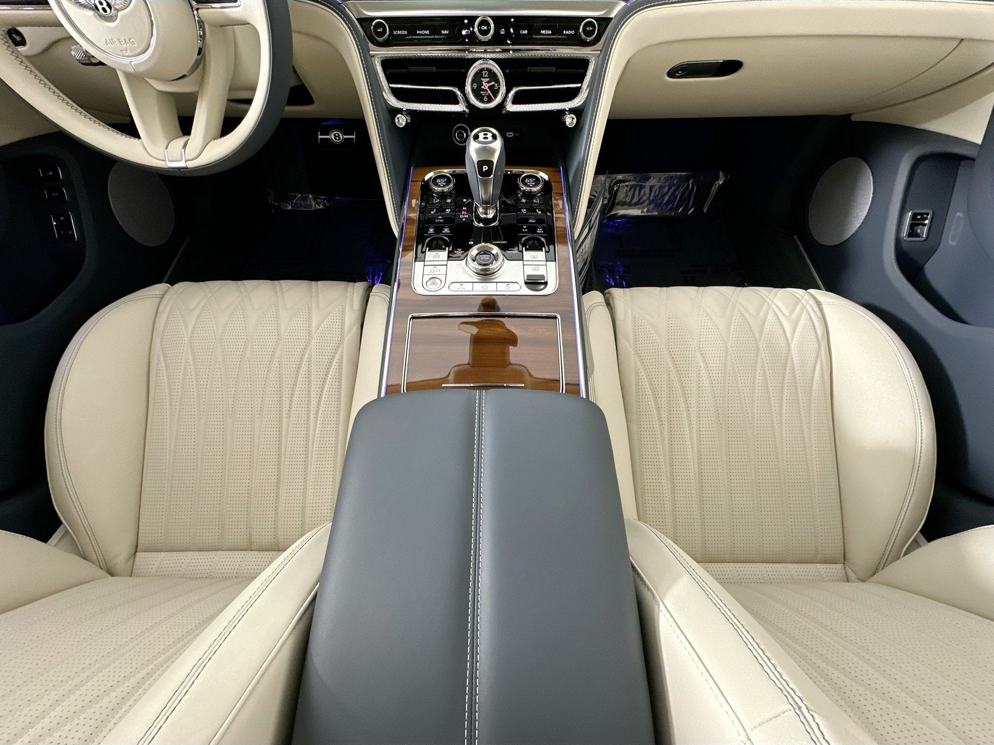 2026 Bentley Flying Spur Azure