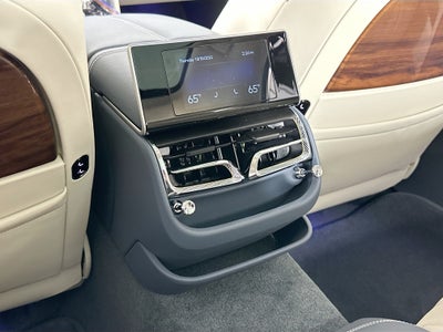 2026 Bentley Flying Spur Azure