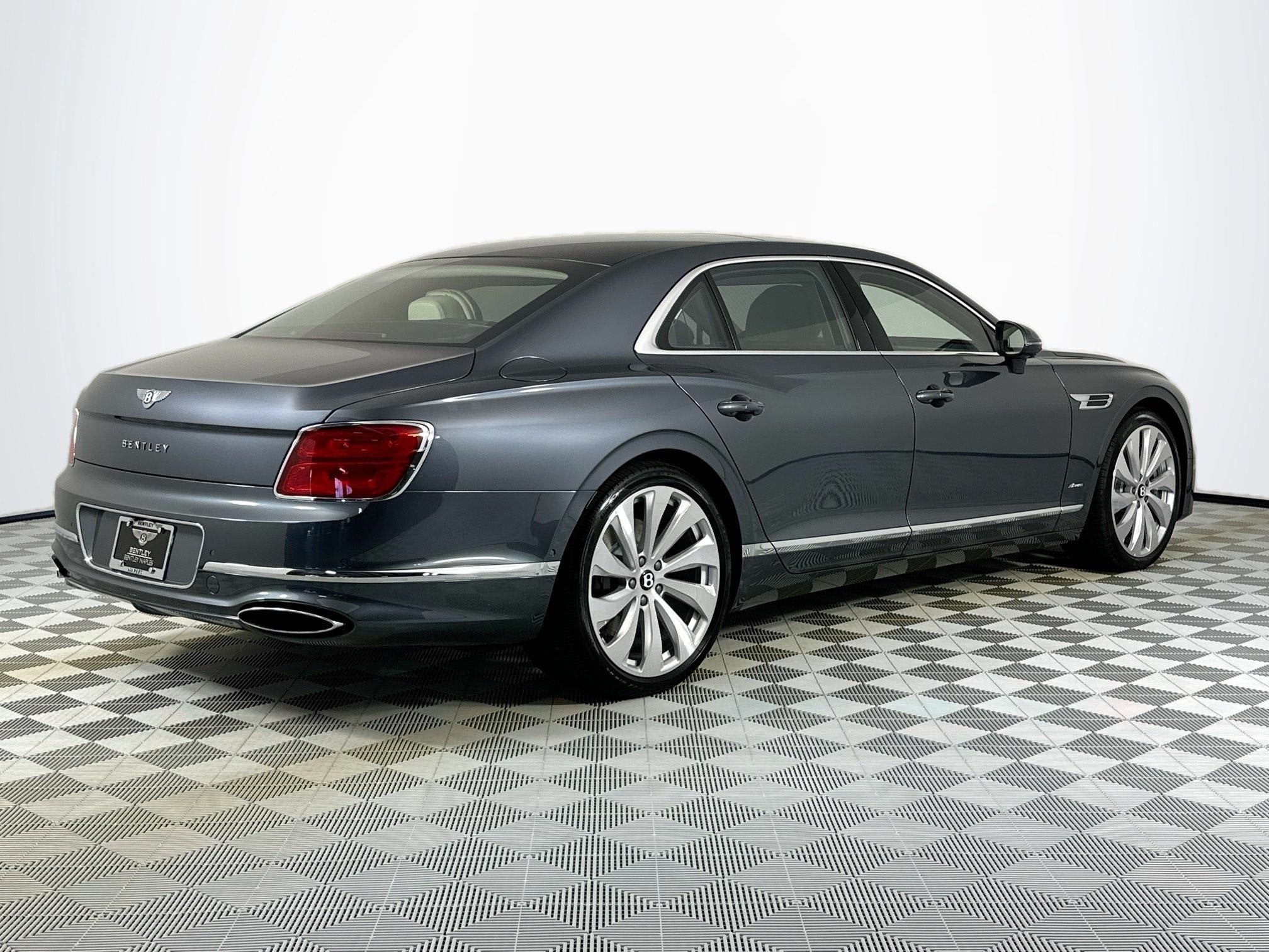 2026 Bentley Flying Spur Azure