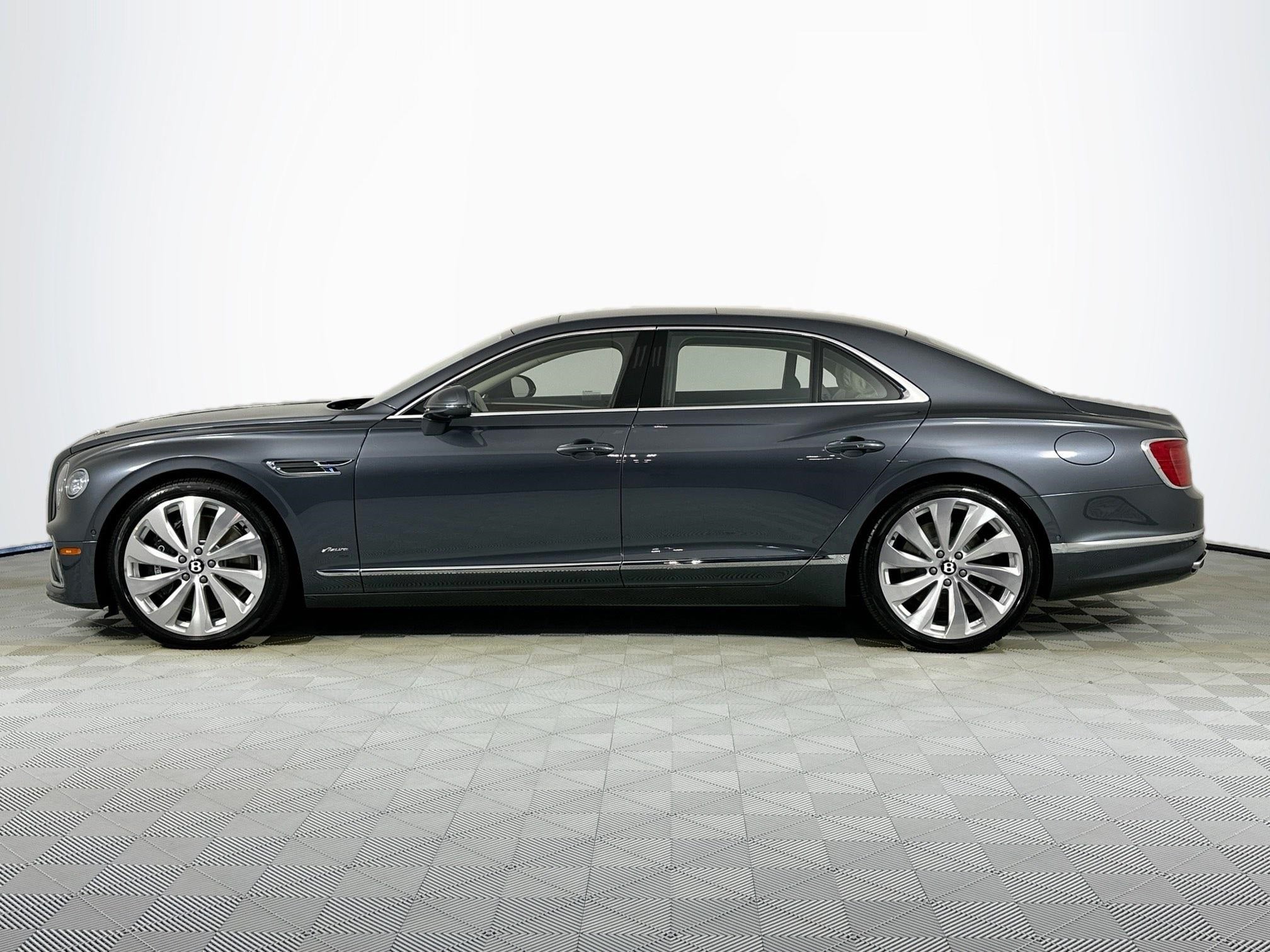 2026 Bentley Flying Spur Azure