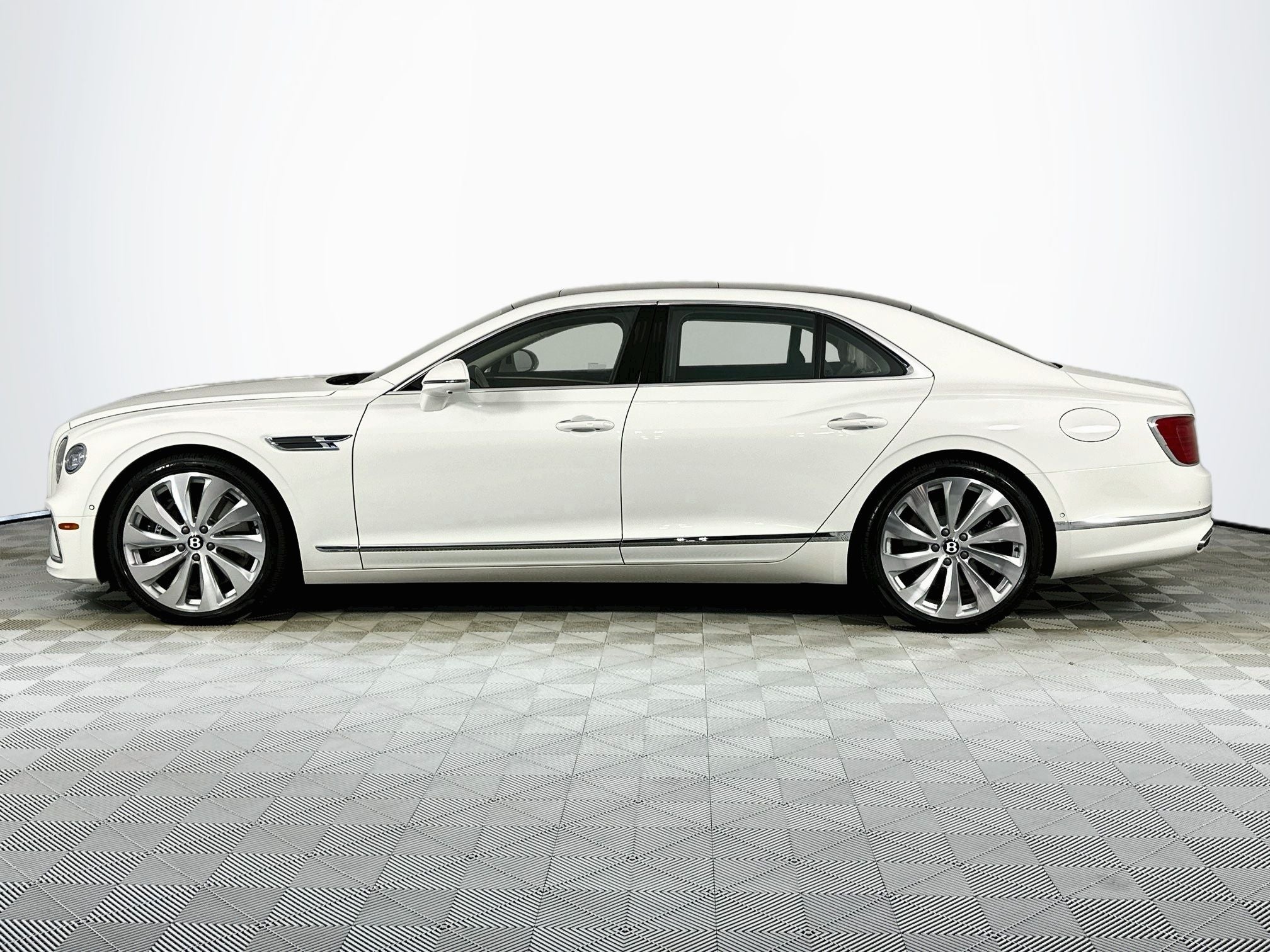 2026 Bentley Flying Spur V8