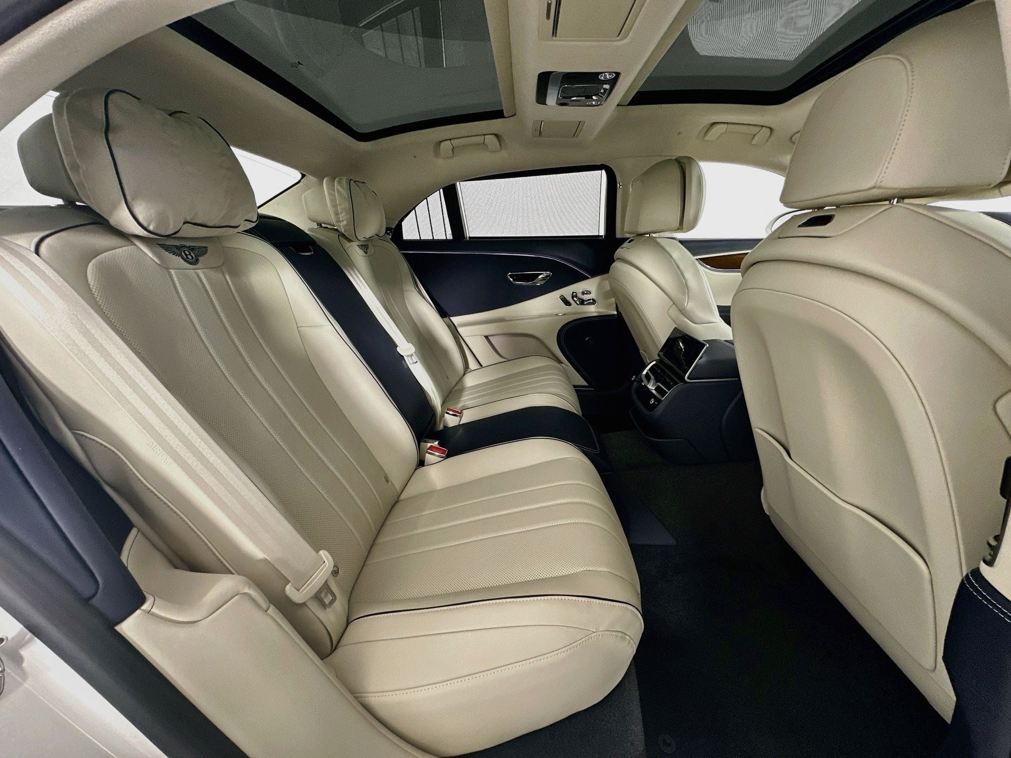 2026 Bentley Flying Spur V8