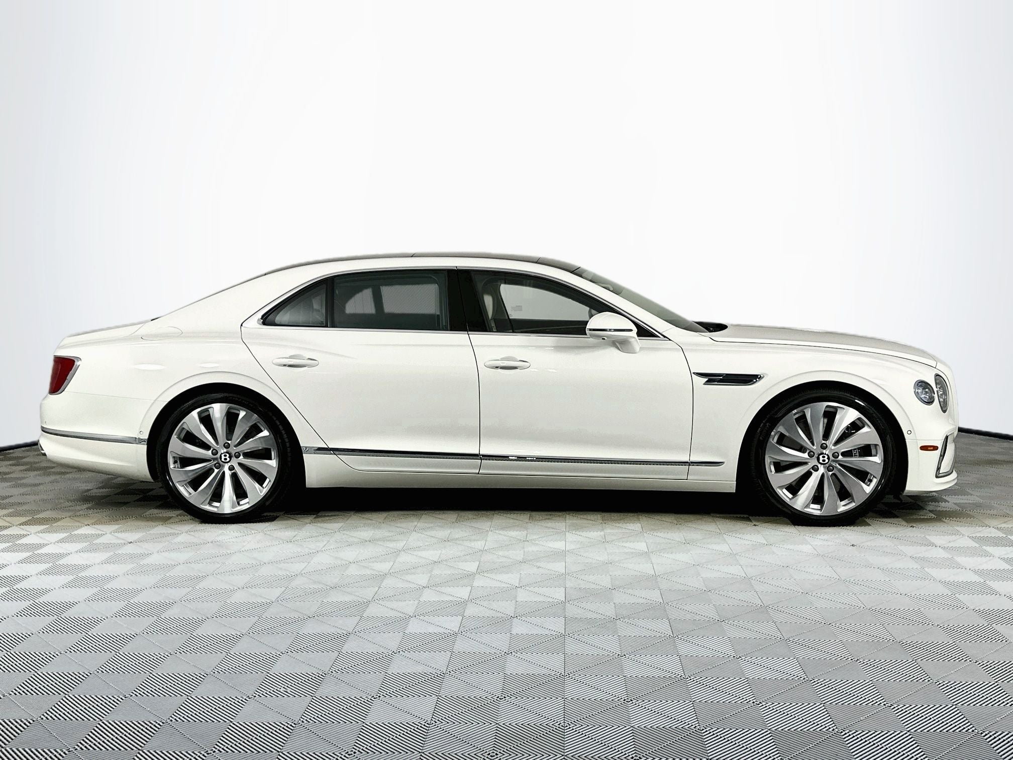 2026 Bentley Flying Spur V8