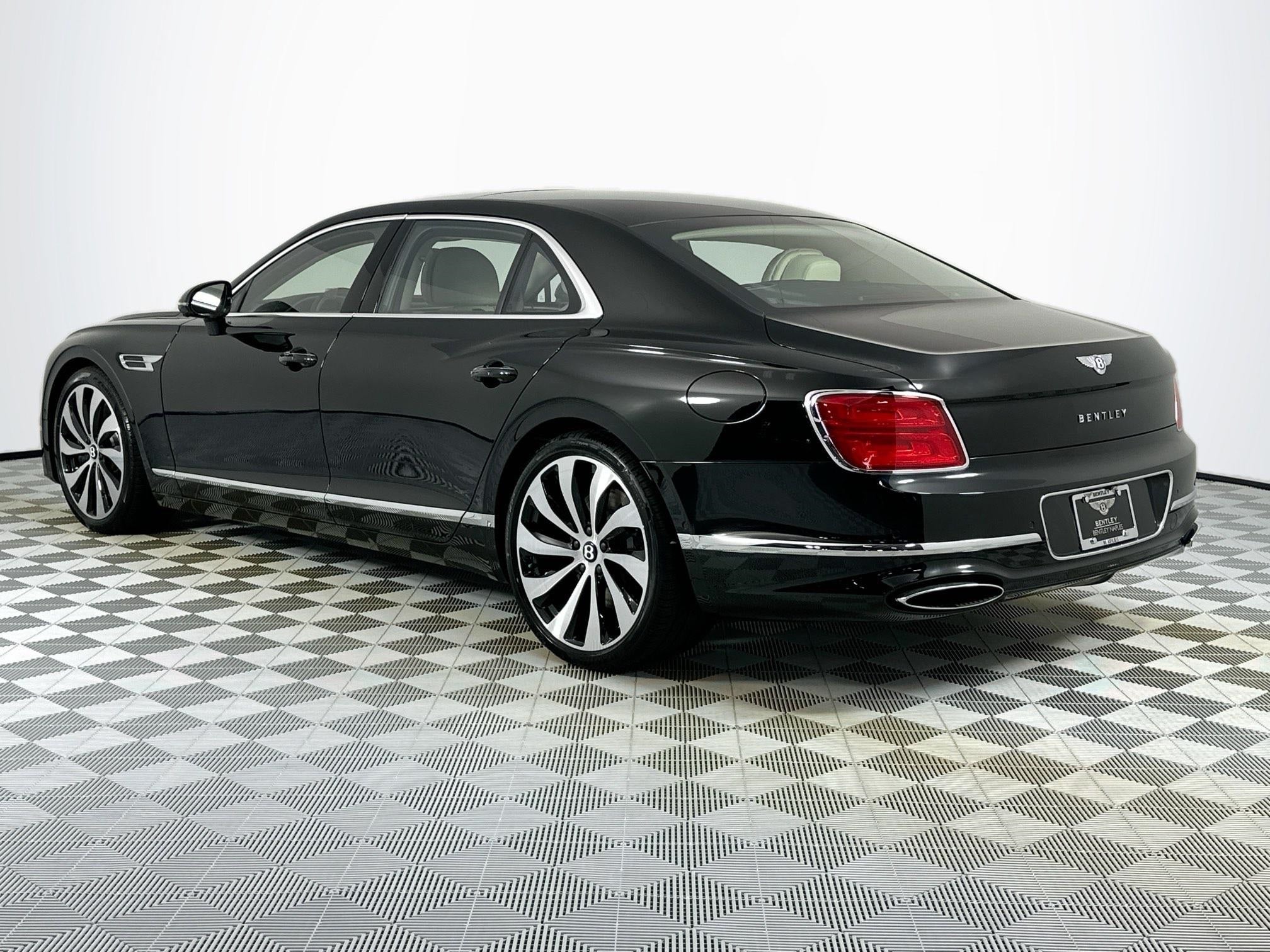 2026 Bentley Flying Spur Base