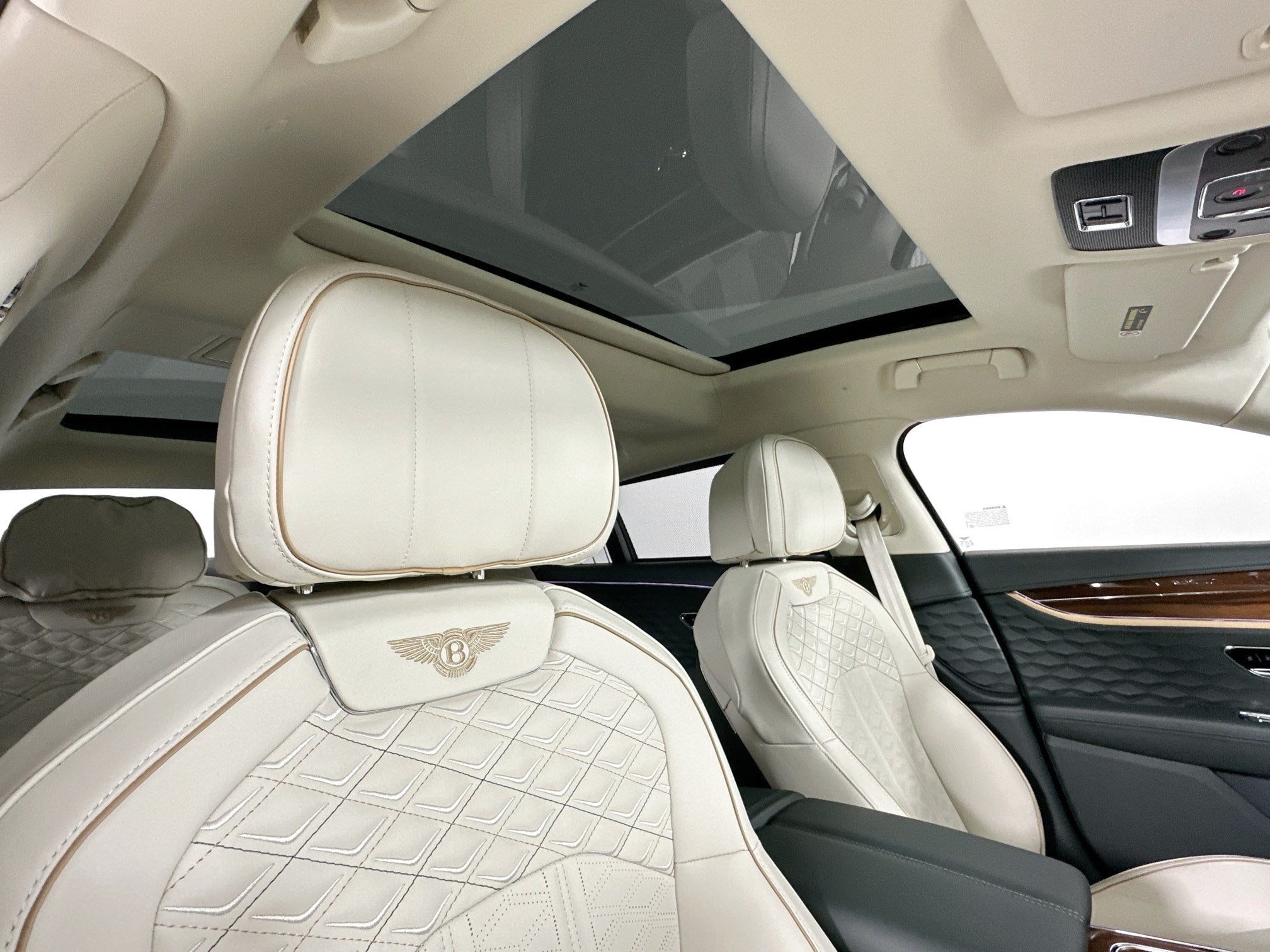 2026 Bentley Flying Spur Mulliner