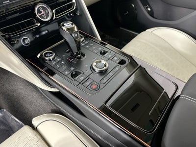 2025 Bentley Flying Spur Speed