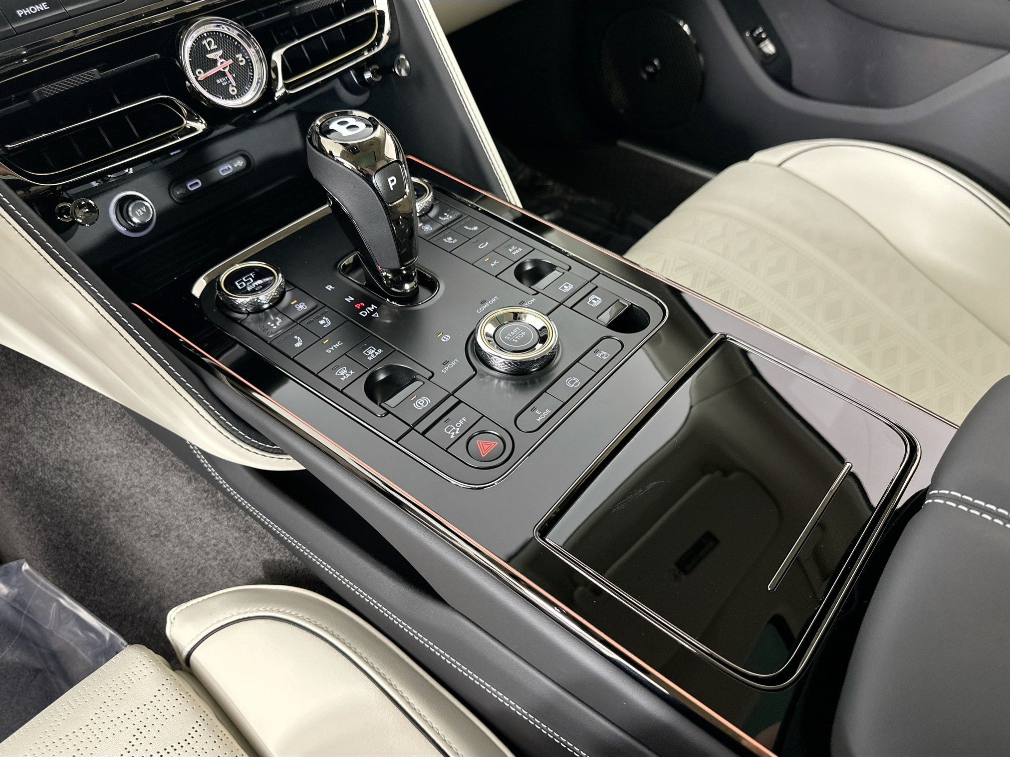 2025 Bentley Flying Spur Speed