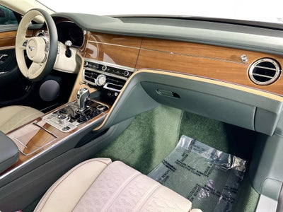 2026 Bentley Flying Spur Mulliner