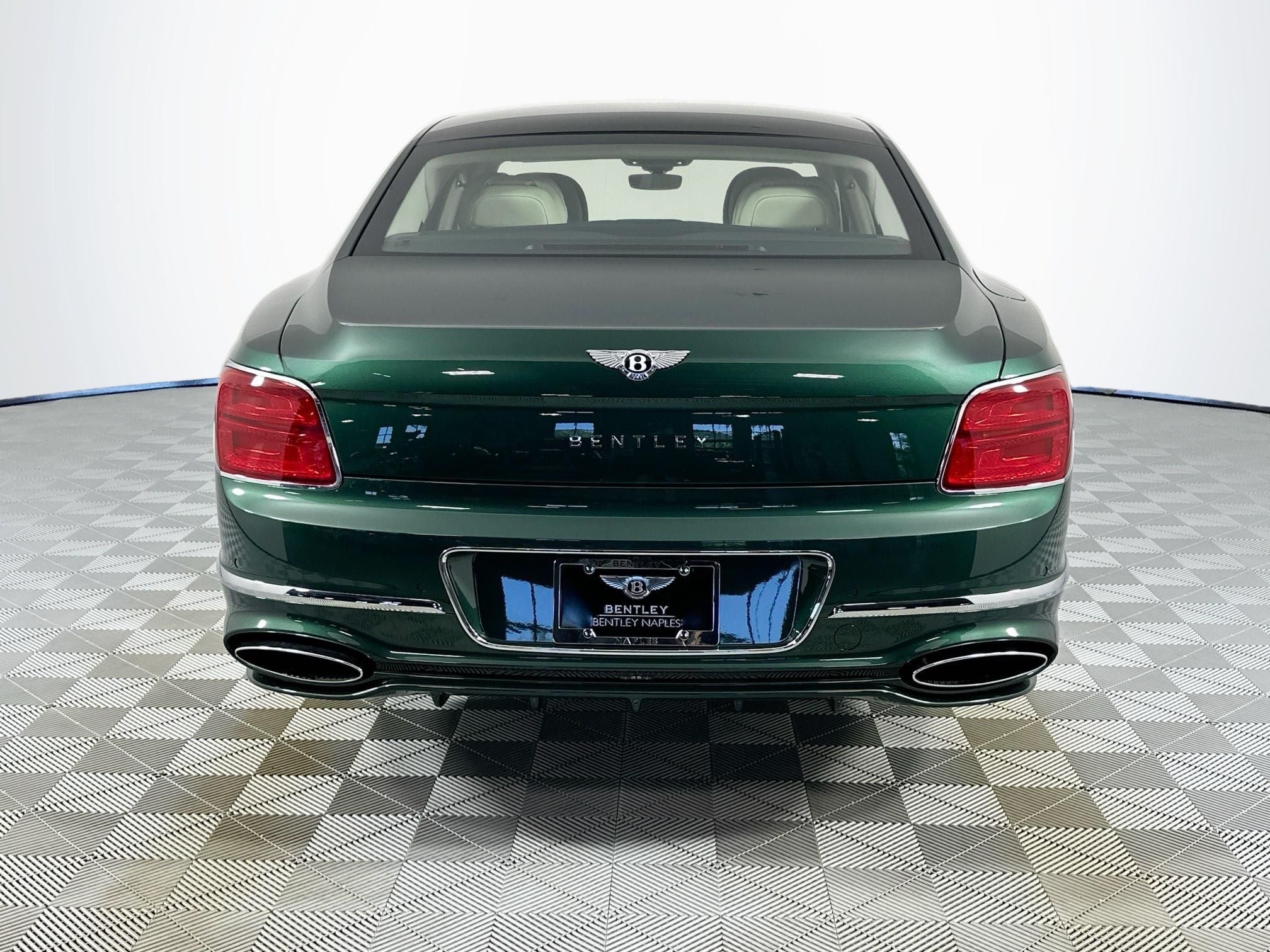 2026 Bentley Flying Spur Mulliner