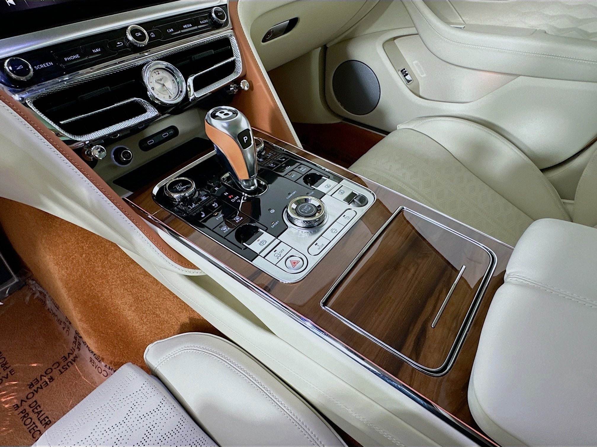 2026 Bentley Flying Spur Mulliner