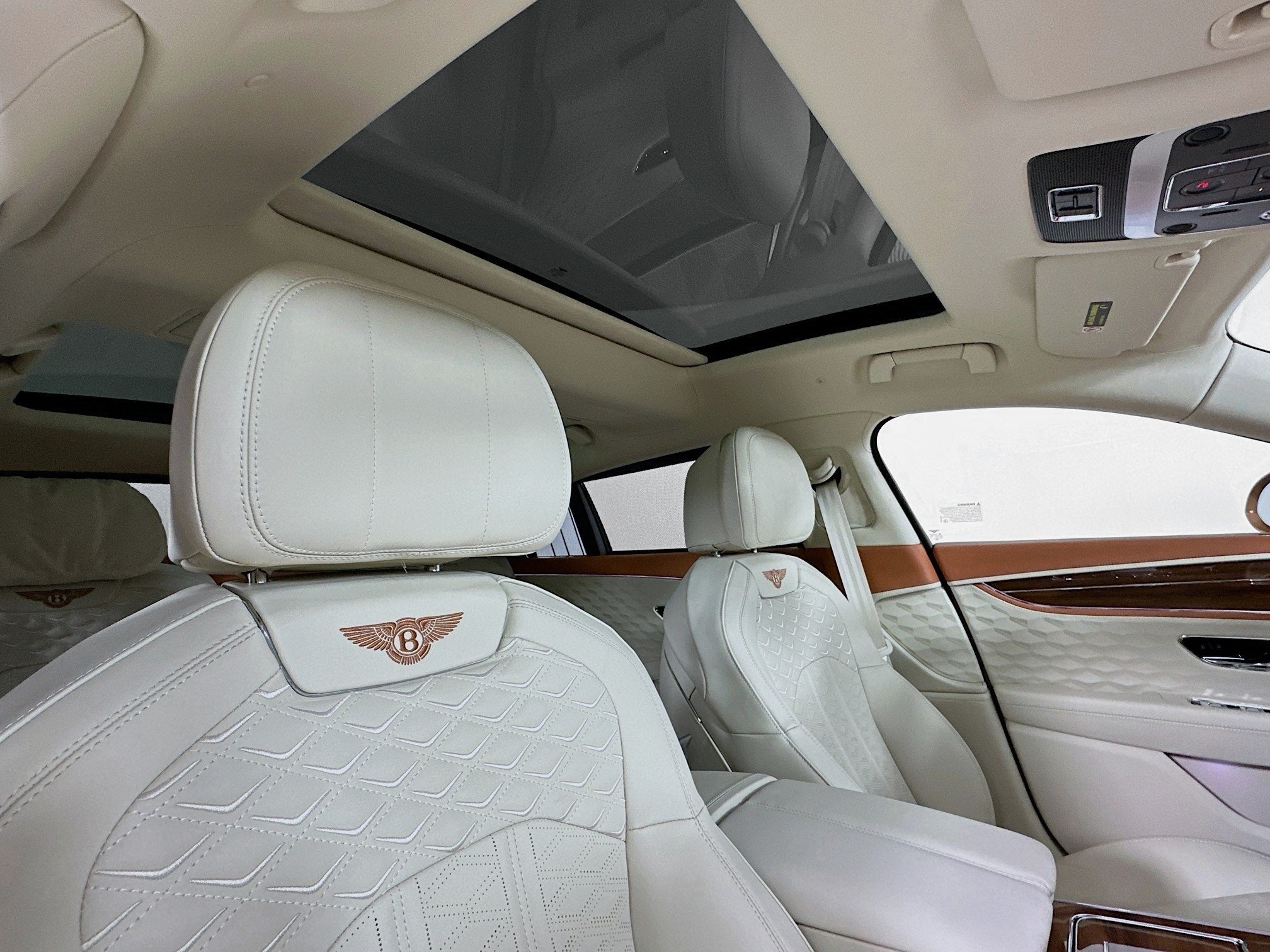 2026 Bentley Flying Spur Mulliner