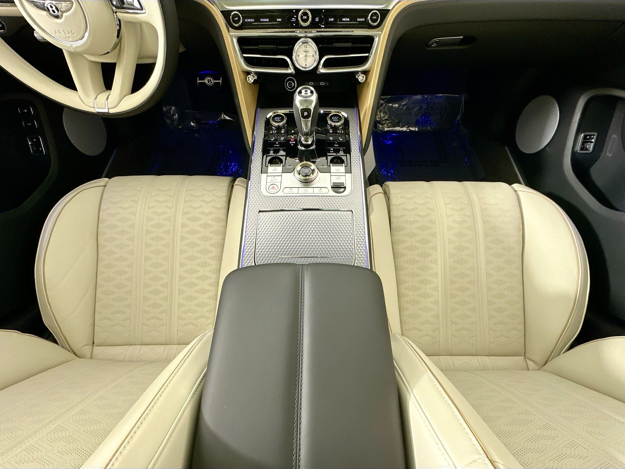 2026 Bentley Flying Spur Mulliner