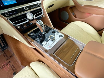 2026 Bentley Flying Spur Mulliner