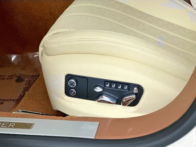 2026 Bentley Flying Spur Mulliner