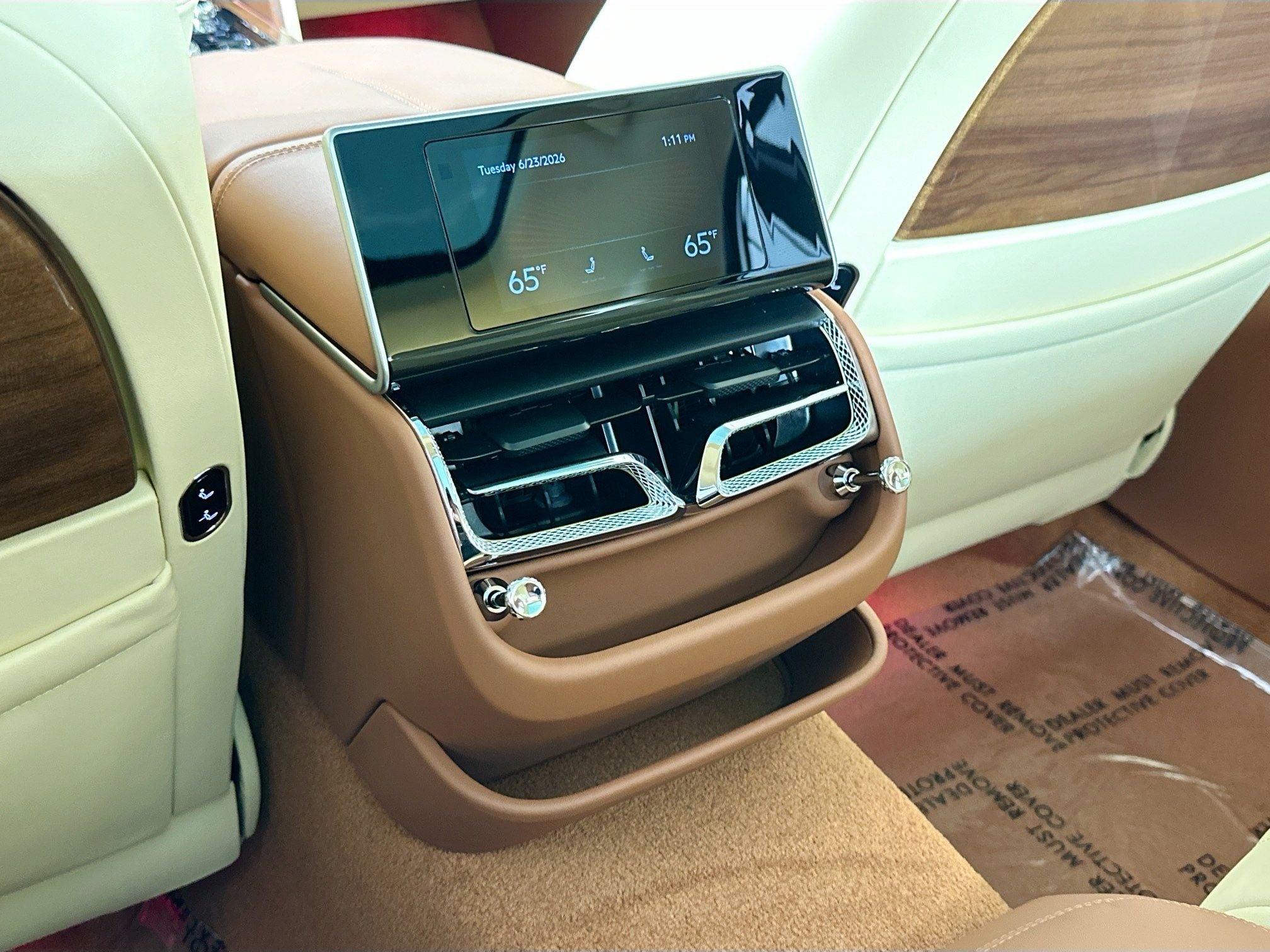 2026 Bentley Flying Spur Mulliner