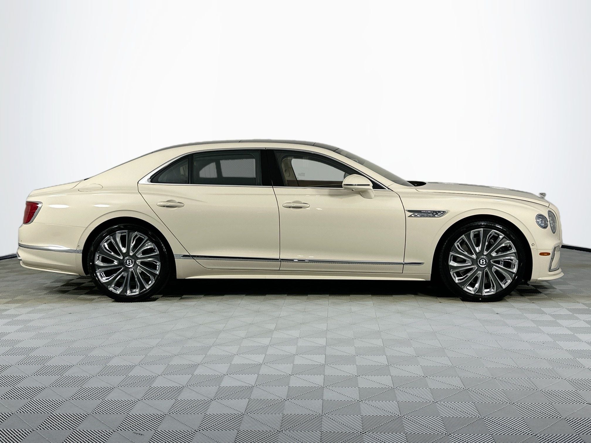 2026 Bentley Flying Spur Mulliner