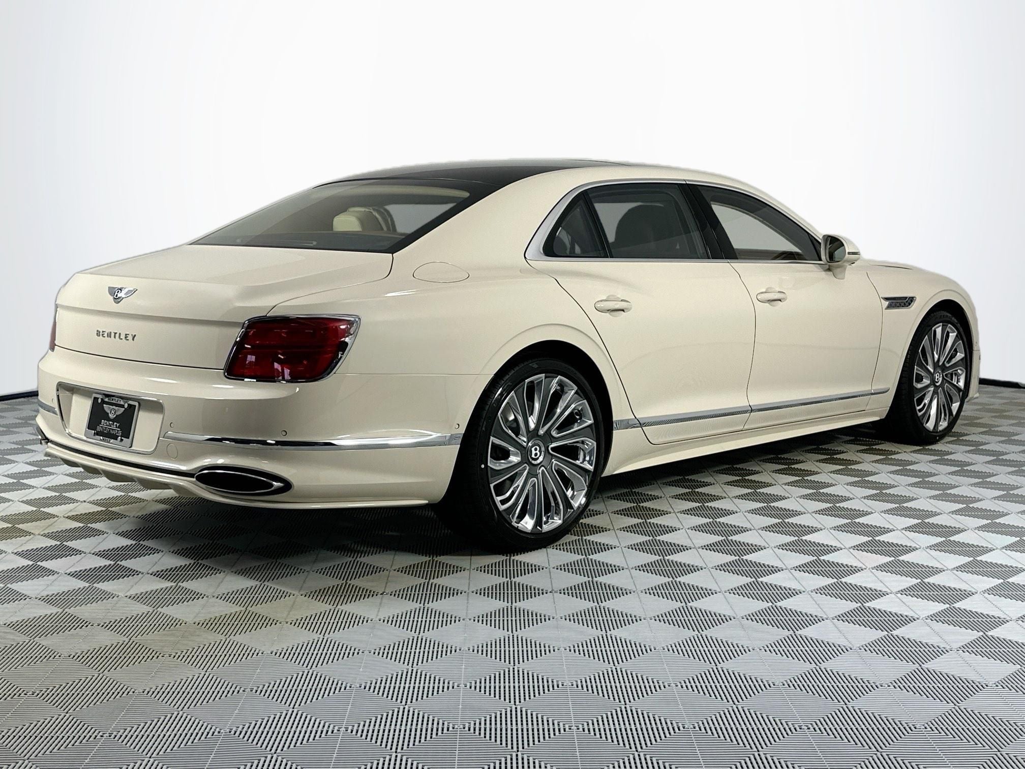 2026 Bentley Flying Spur Mulliner