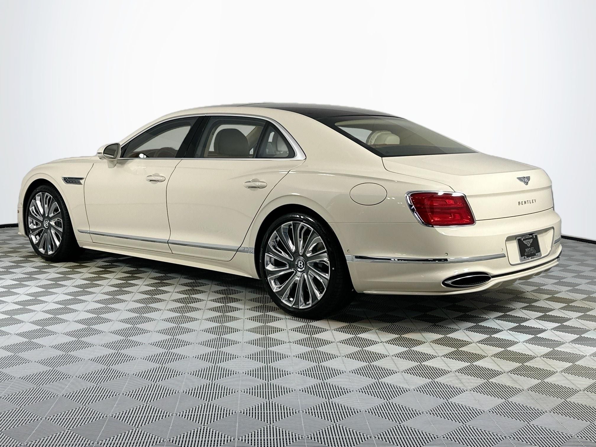2026 Bentley Flying Spur Mulliner