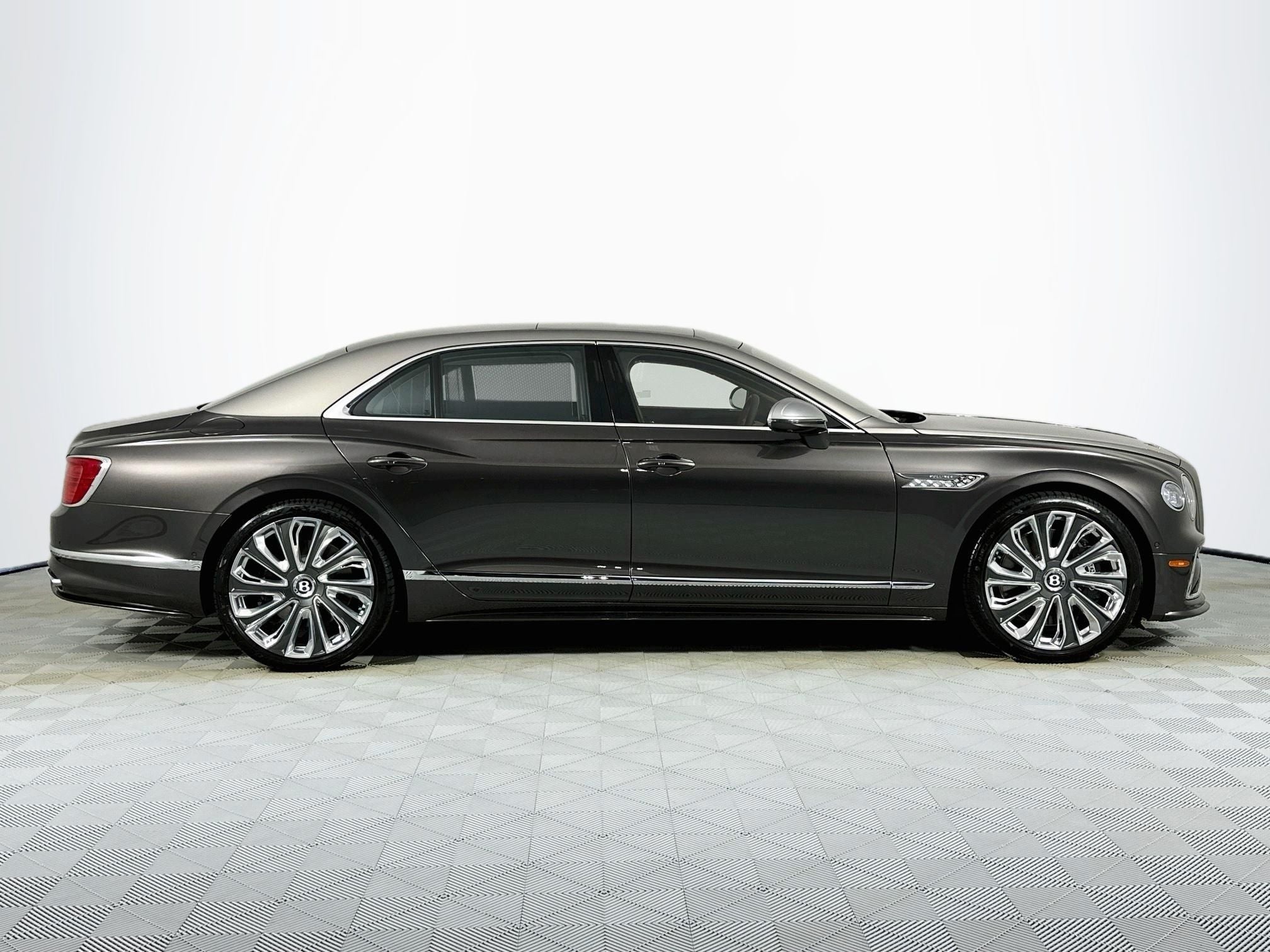2026 Bentley Flying Spur Mulliner