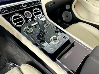 2022 Bentley Continental GTC V8 M.D.S.