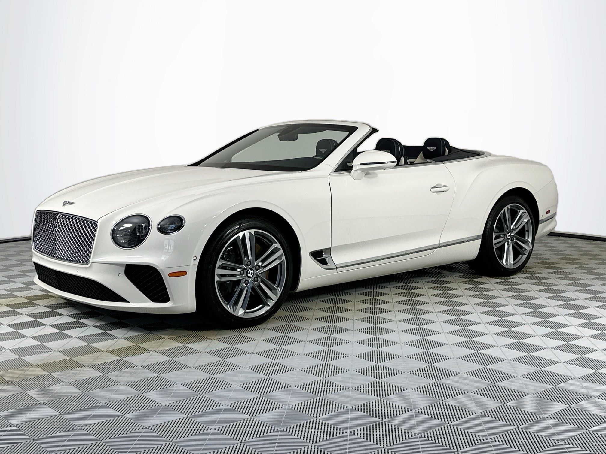 2023 Bentley Continental GTC V8