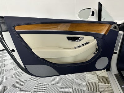 2023 Bentley Continental GTC V8