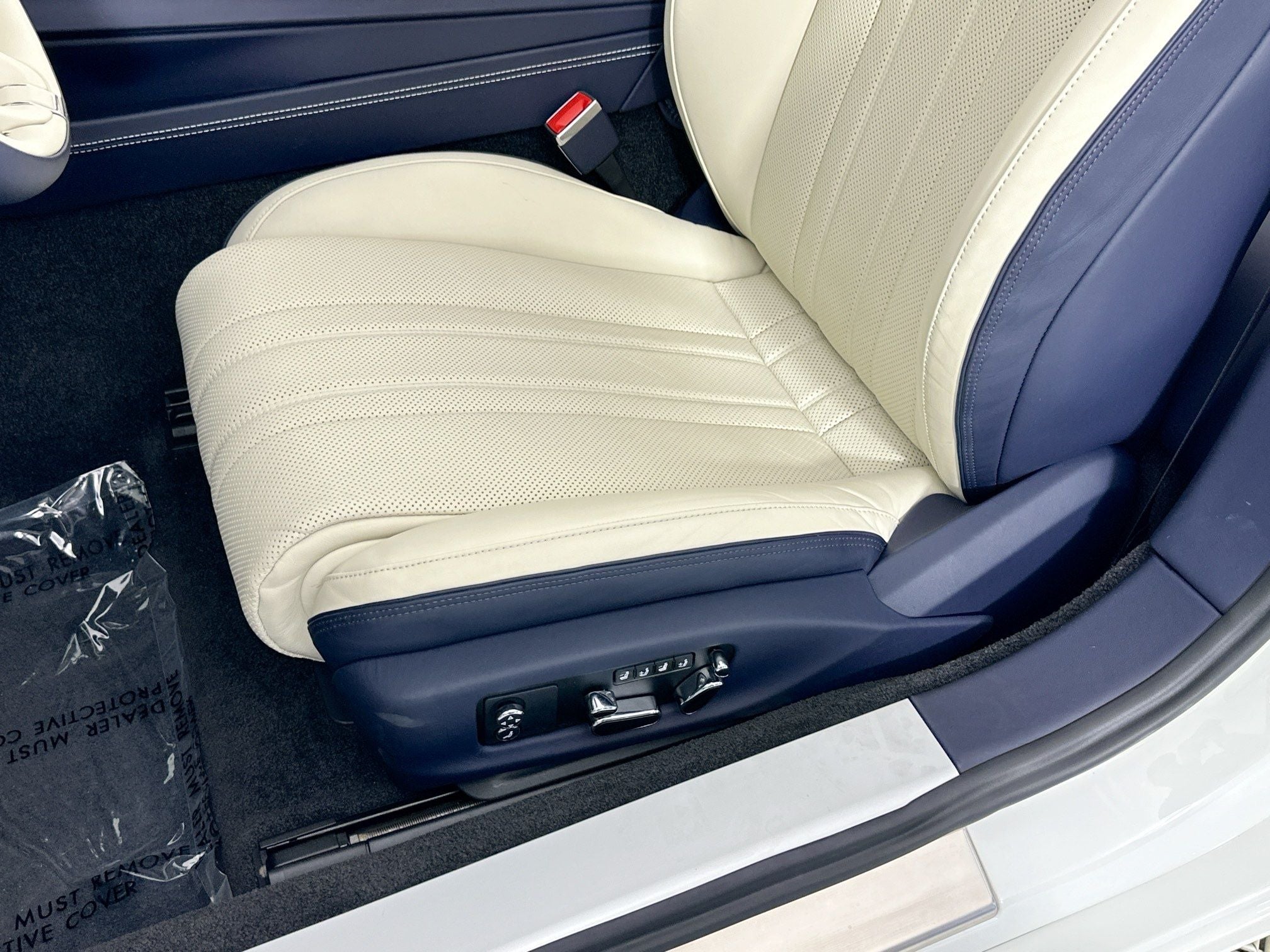 2023 Bentley Continental GTC V8