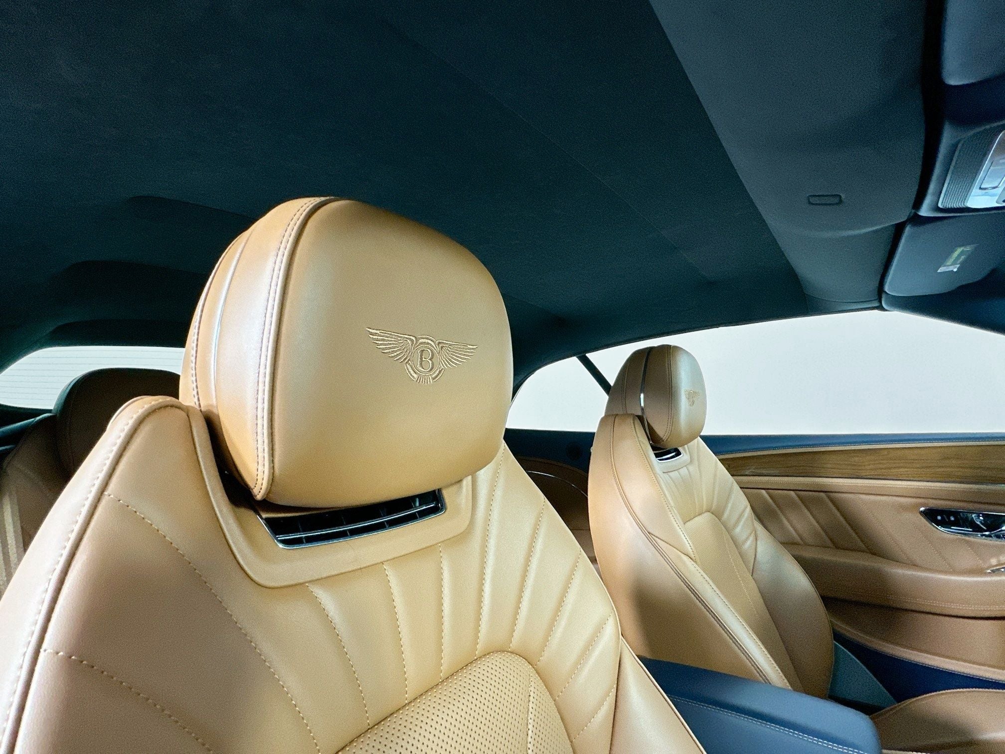 2024 Bentley Continental GTC V8 Edition 8