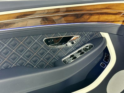 2023 Bentley Continental GTC Mulliner V8