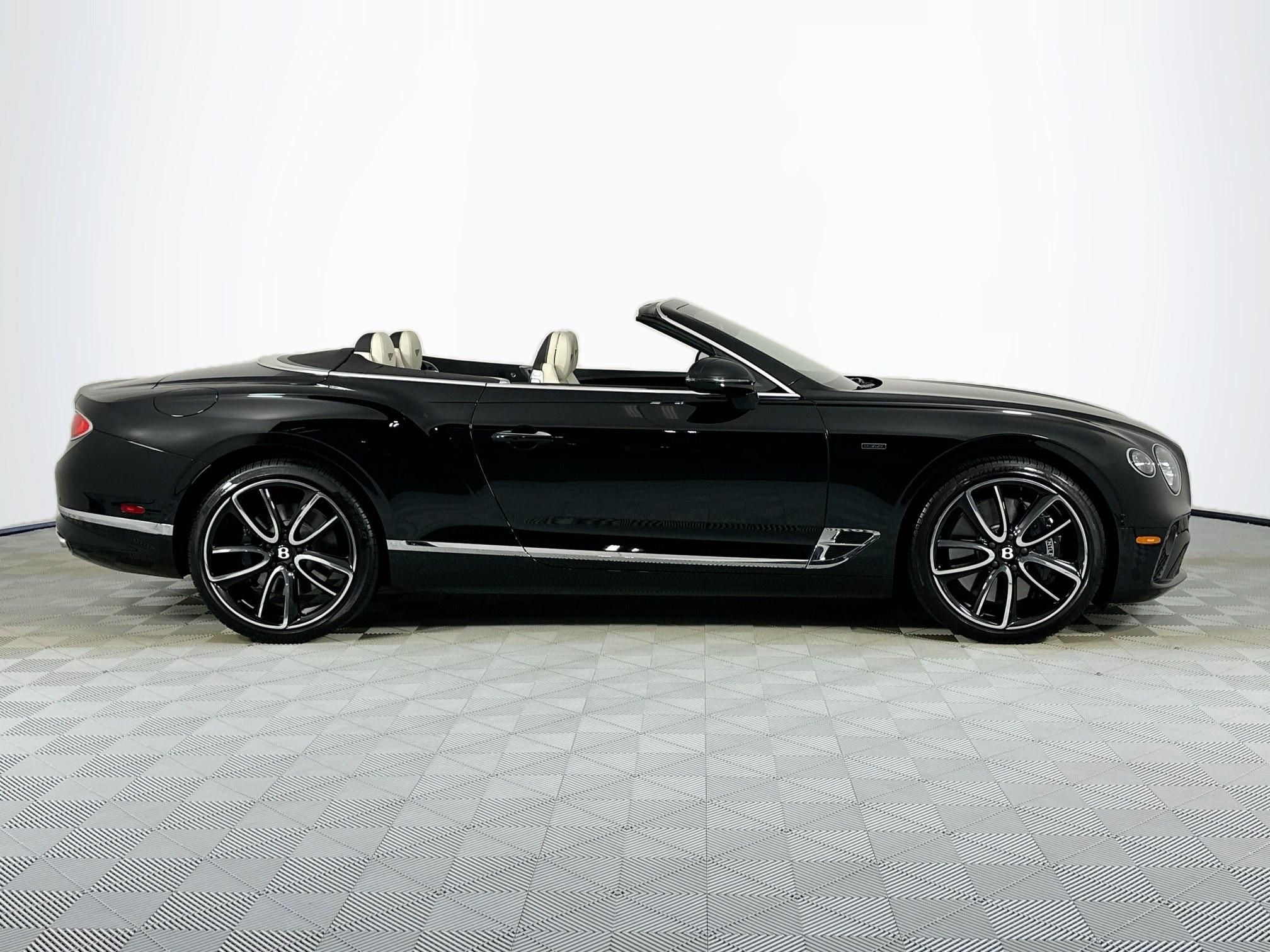 2024 Bentley Continental GTC V8 Edition 8