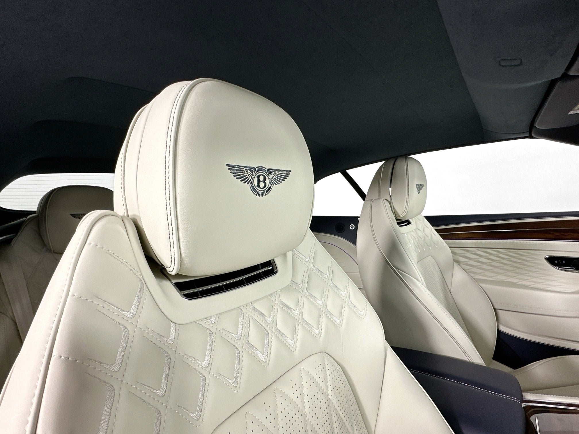 2026 Bentley Continental GTC Azure