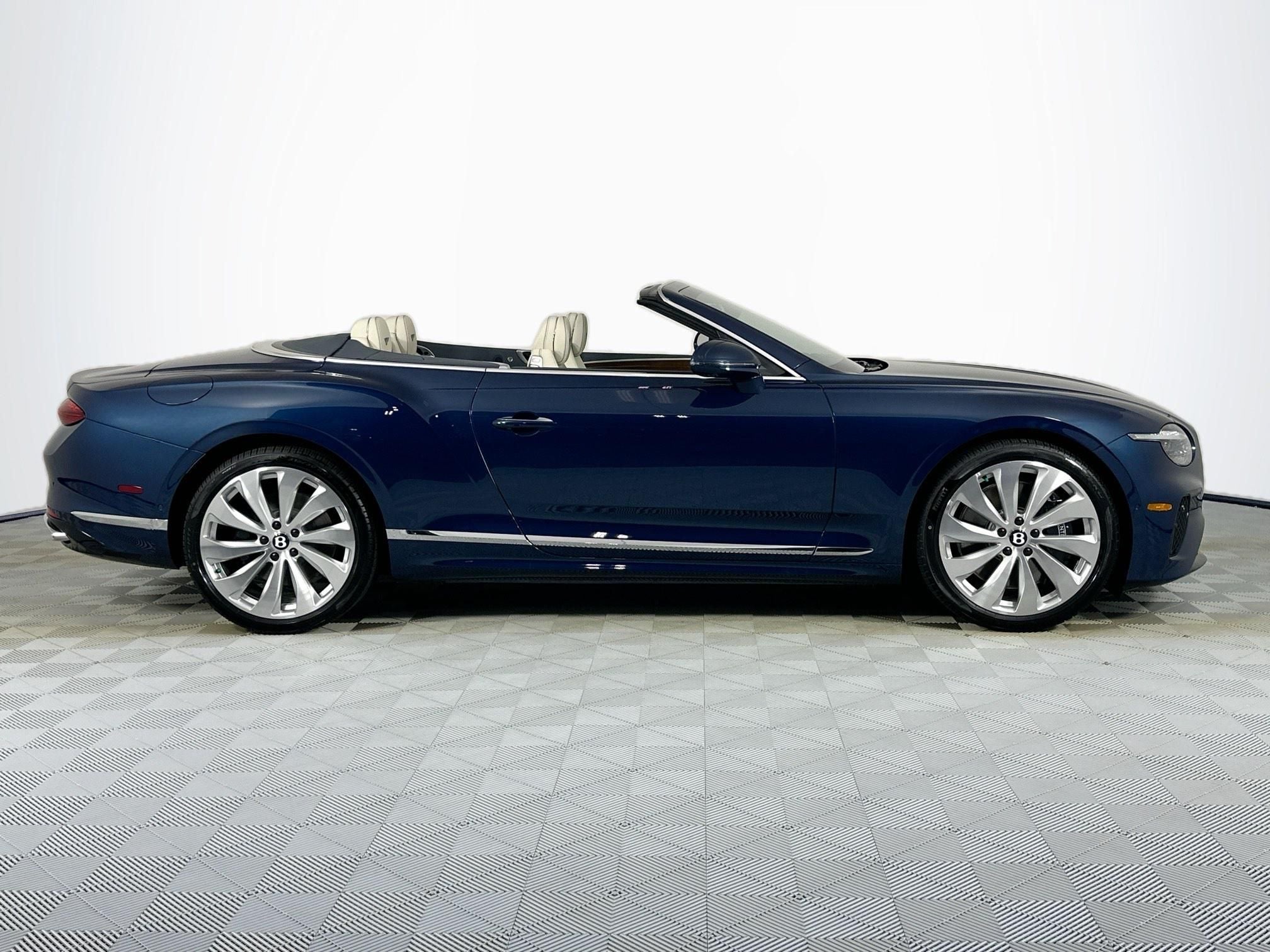2026 Bentley Continental GTC Base