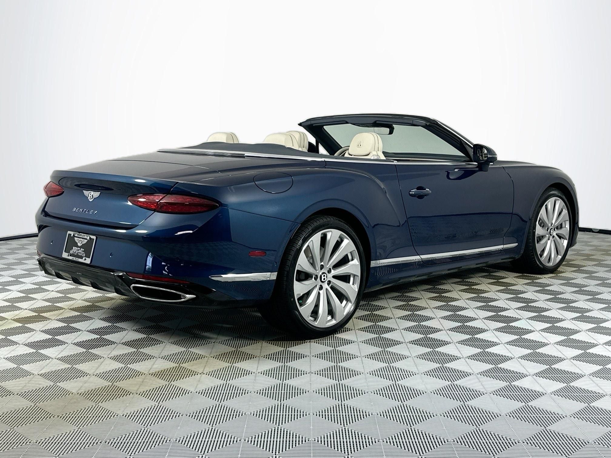 2026 Bentley Continental GTC Base