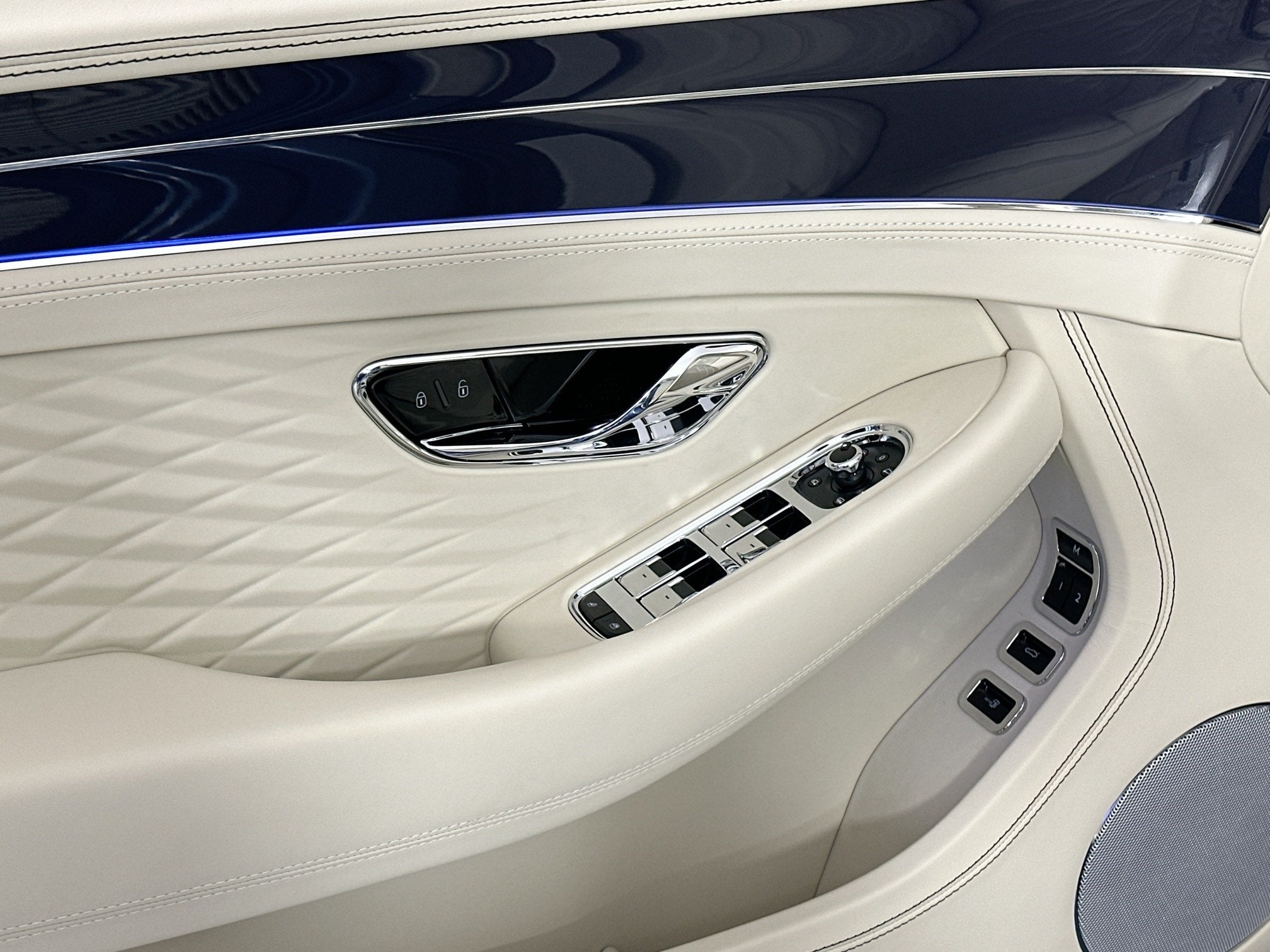 2026 Bentley Continental GTC Azure