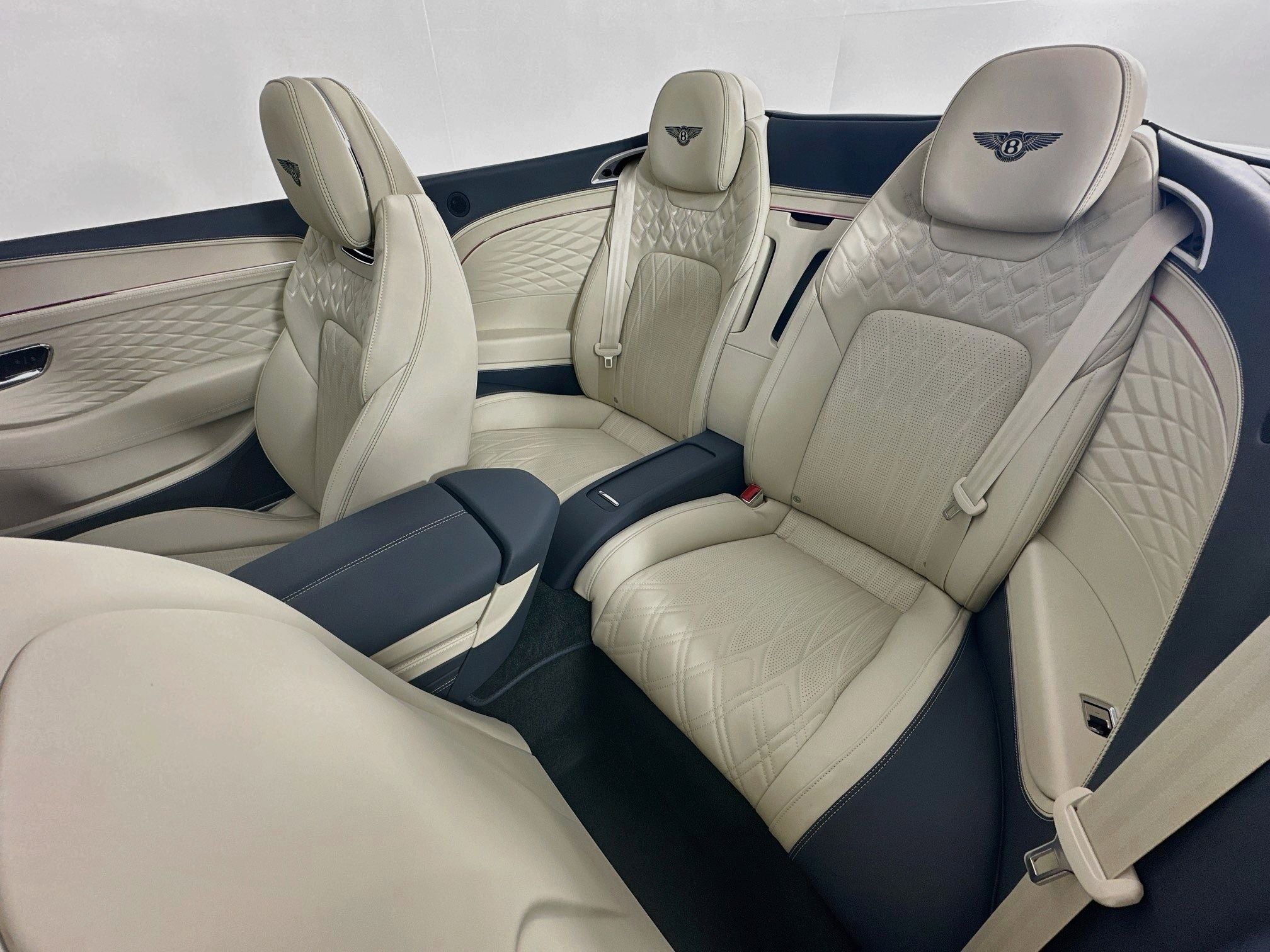 2026 Bentley Continental GTC Azure