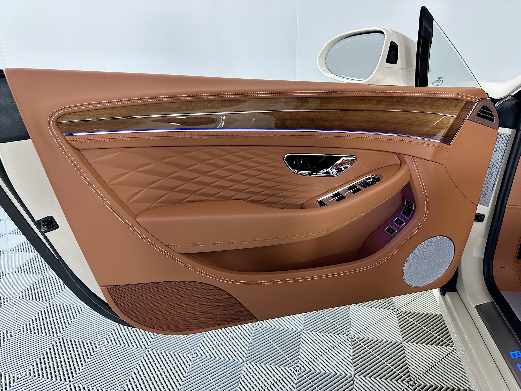 2026 Bentley Continental GTC Azure