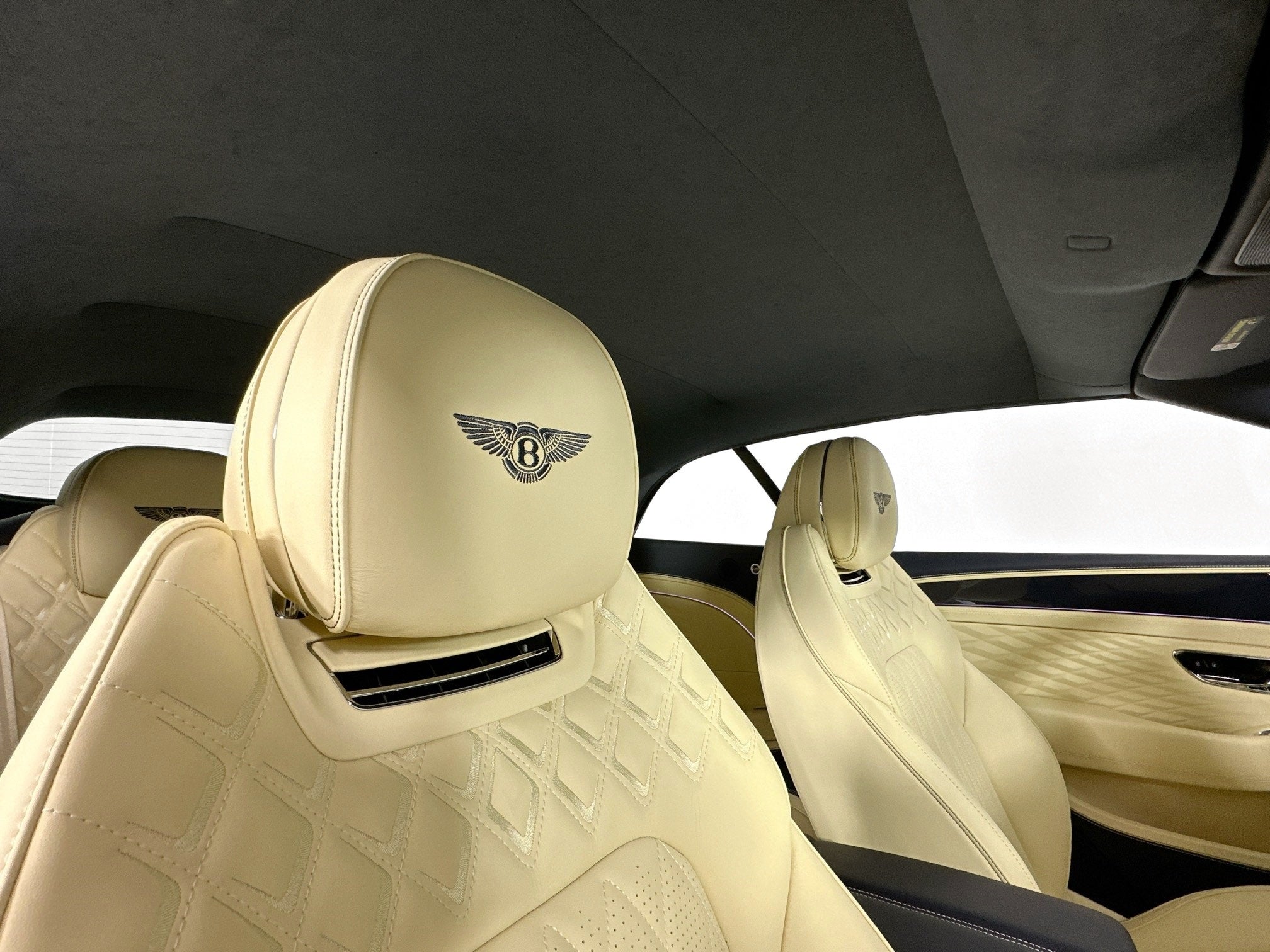 2026 Bentley Continental GTC Azure