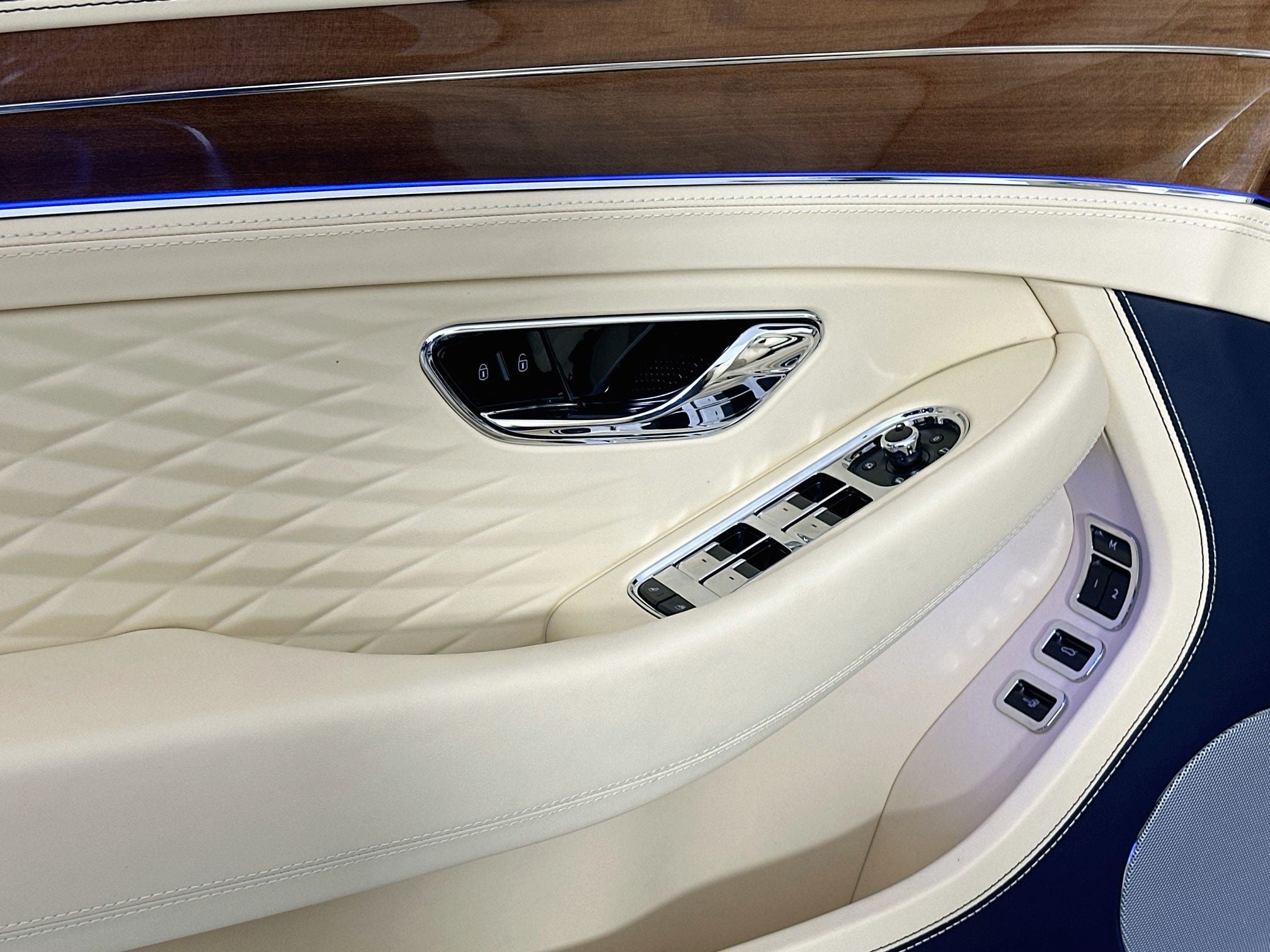 2026 Bentley Continental GTC Azure