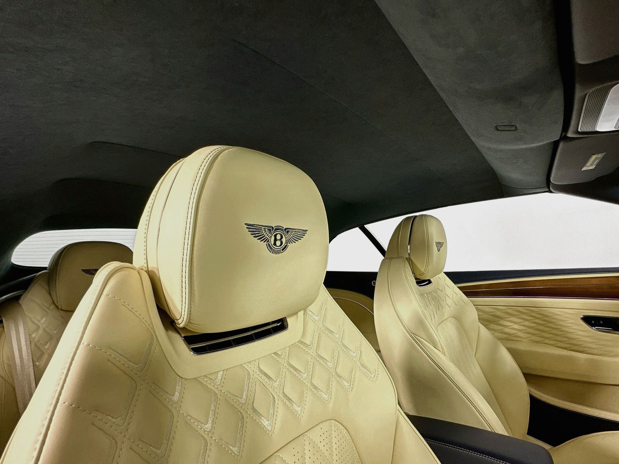 2026 Bentley Continental GTC Azure