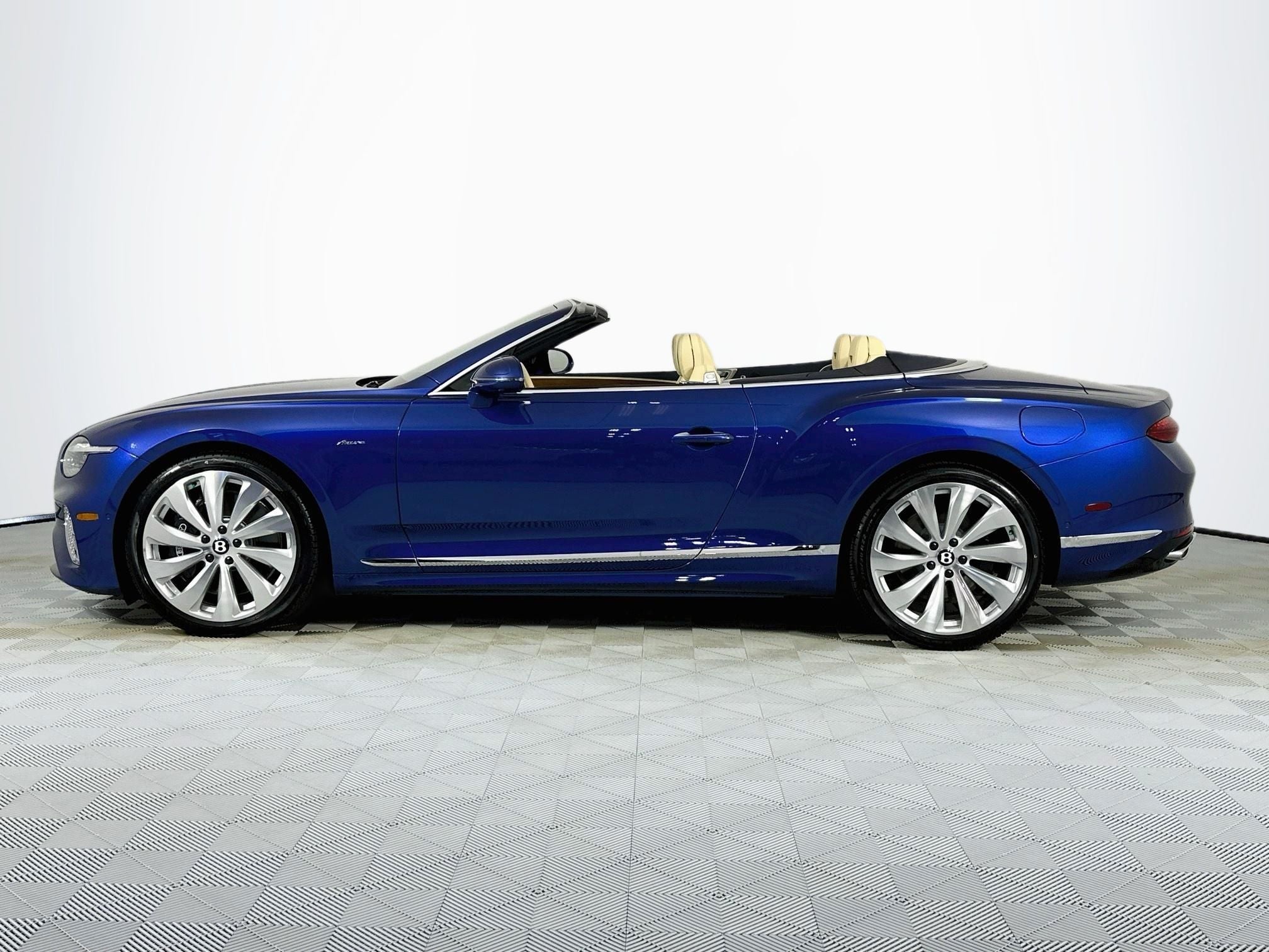 2026 Bentley Continental GTC Azure