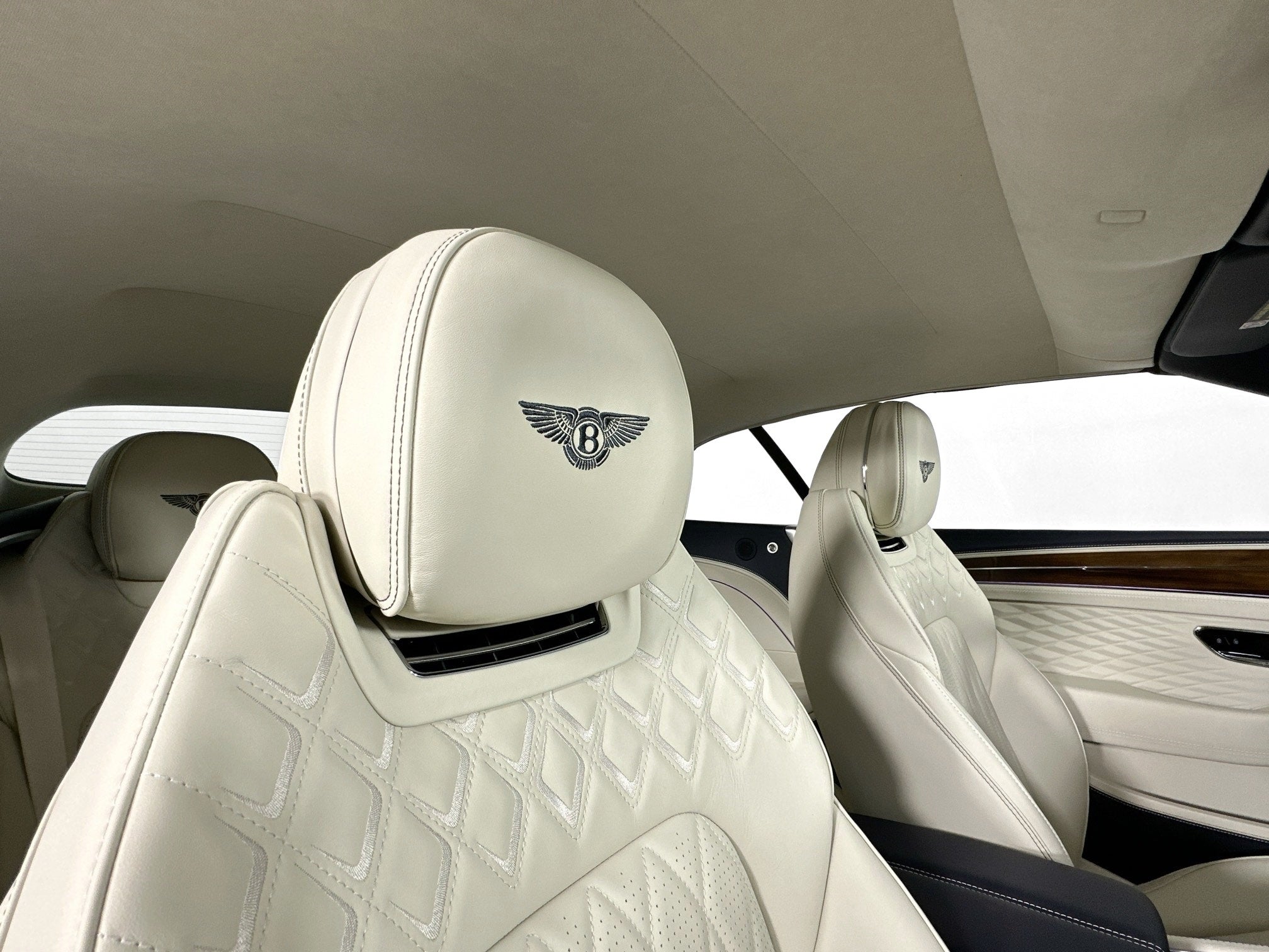 2026 Bentley Continental GTC Azure