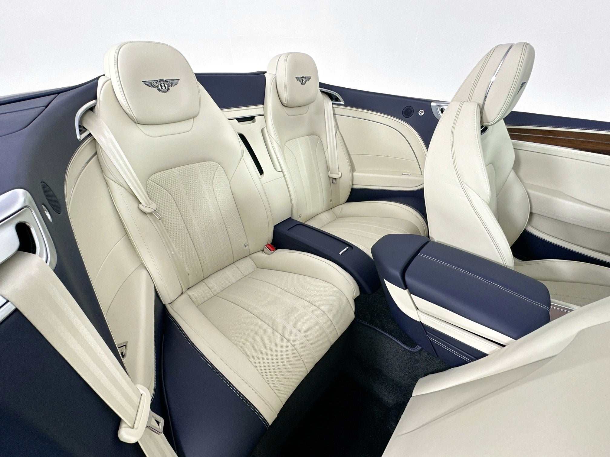 2026 Bentley Continental GTC Base