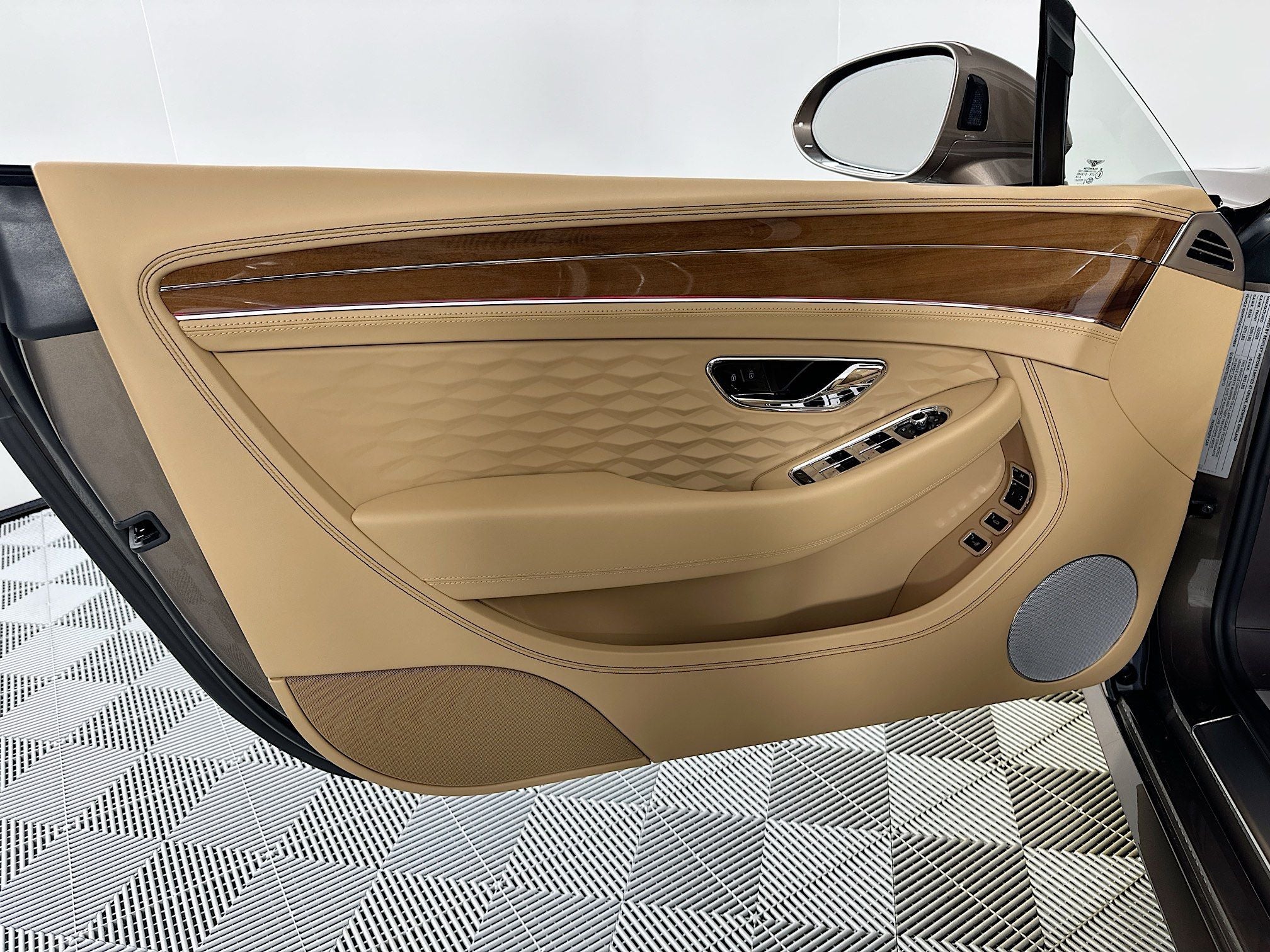 2026 Bentley Continental GTC Mulliner