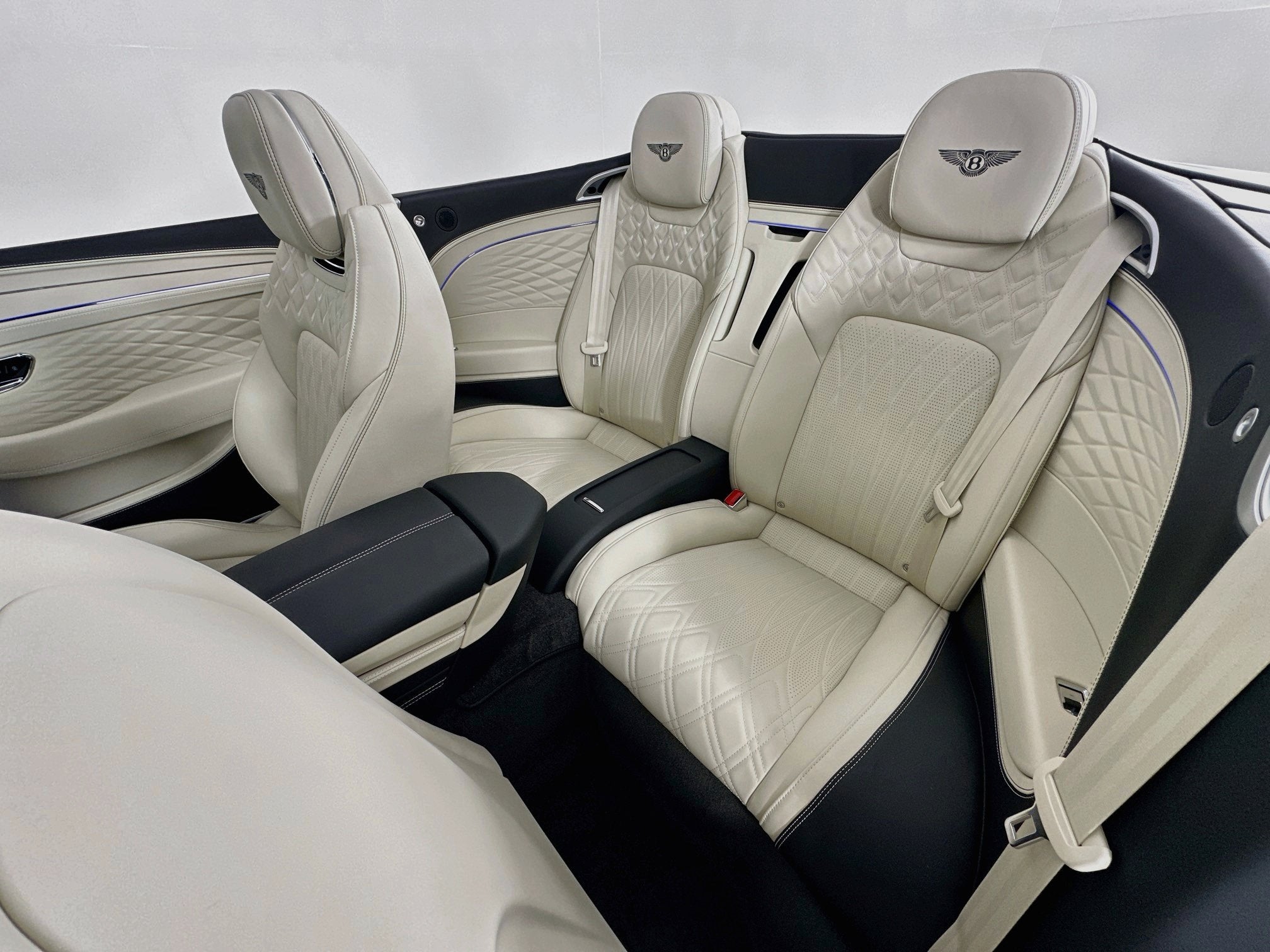 2027 Bentley Continental GTC Azure