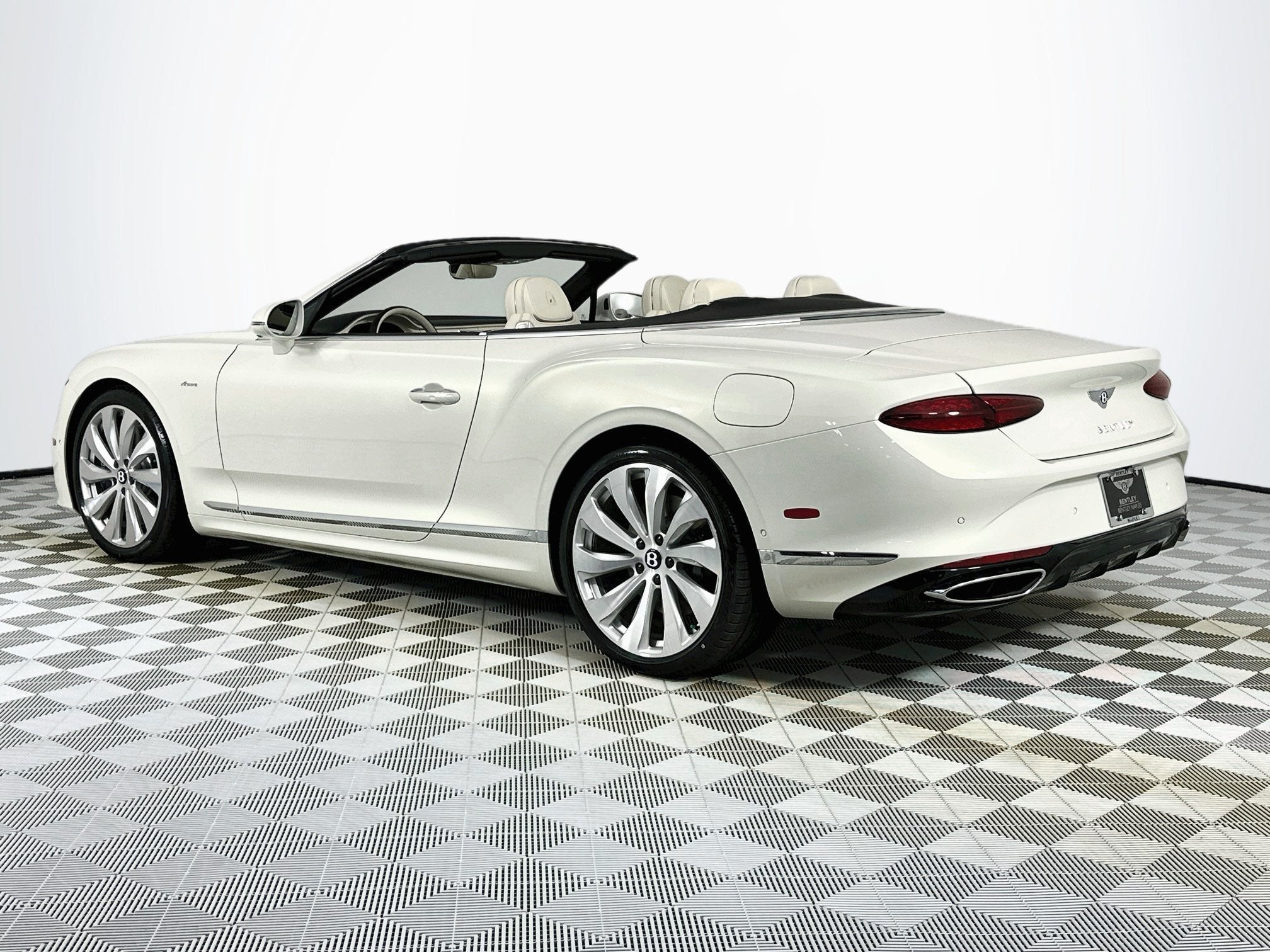 2027 Bentley Continental GTC Azure