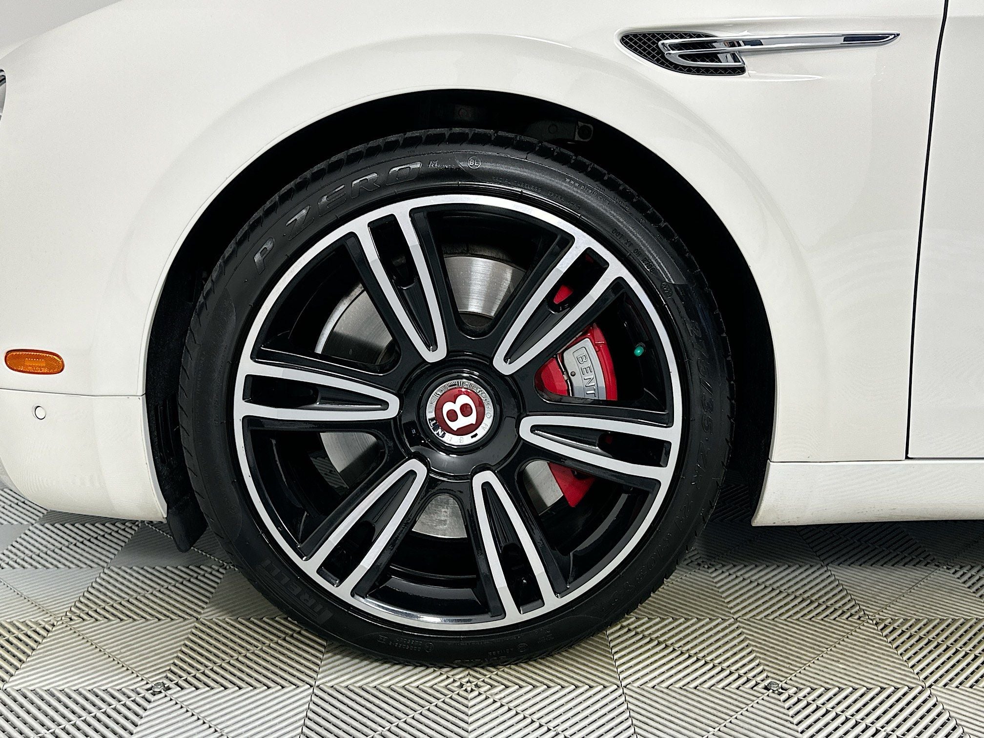 2017 Bentley Flying Spur V8 S