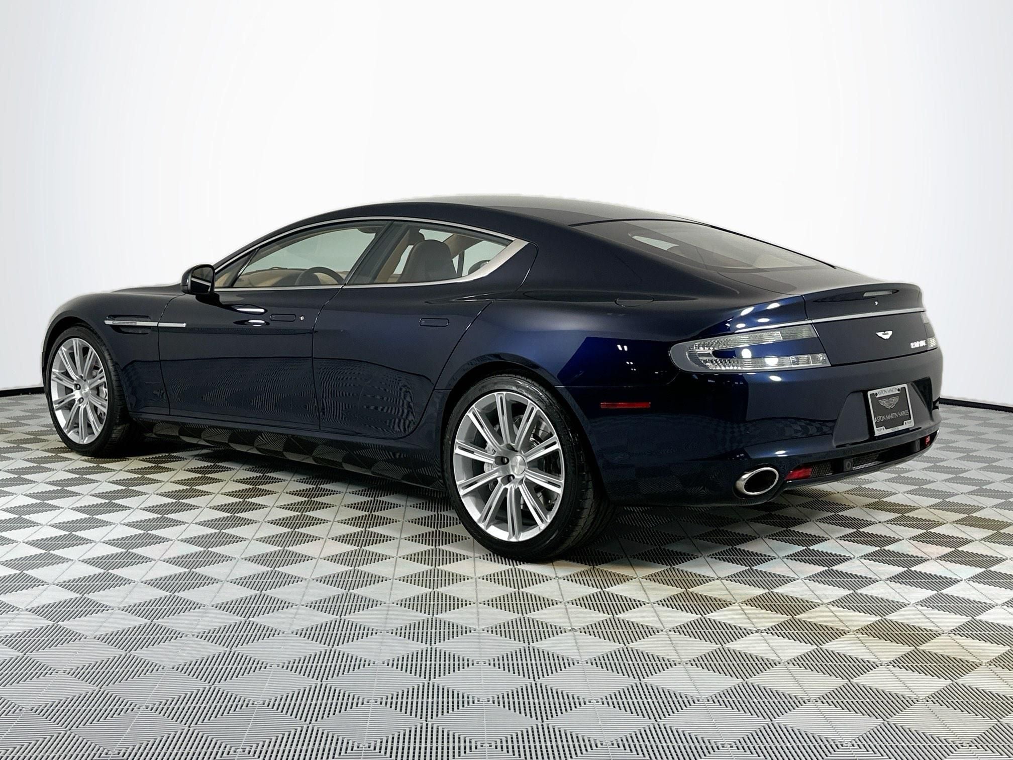 2011 Aston Martin Rapide Base